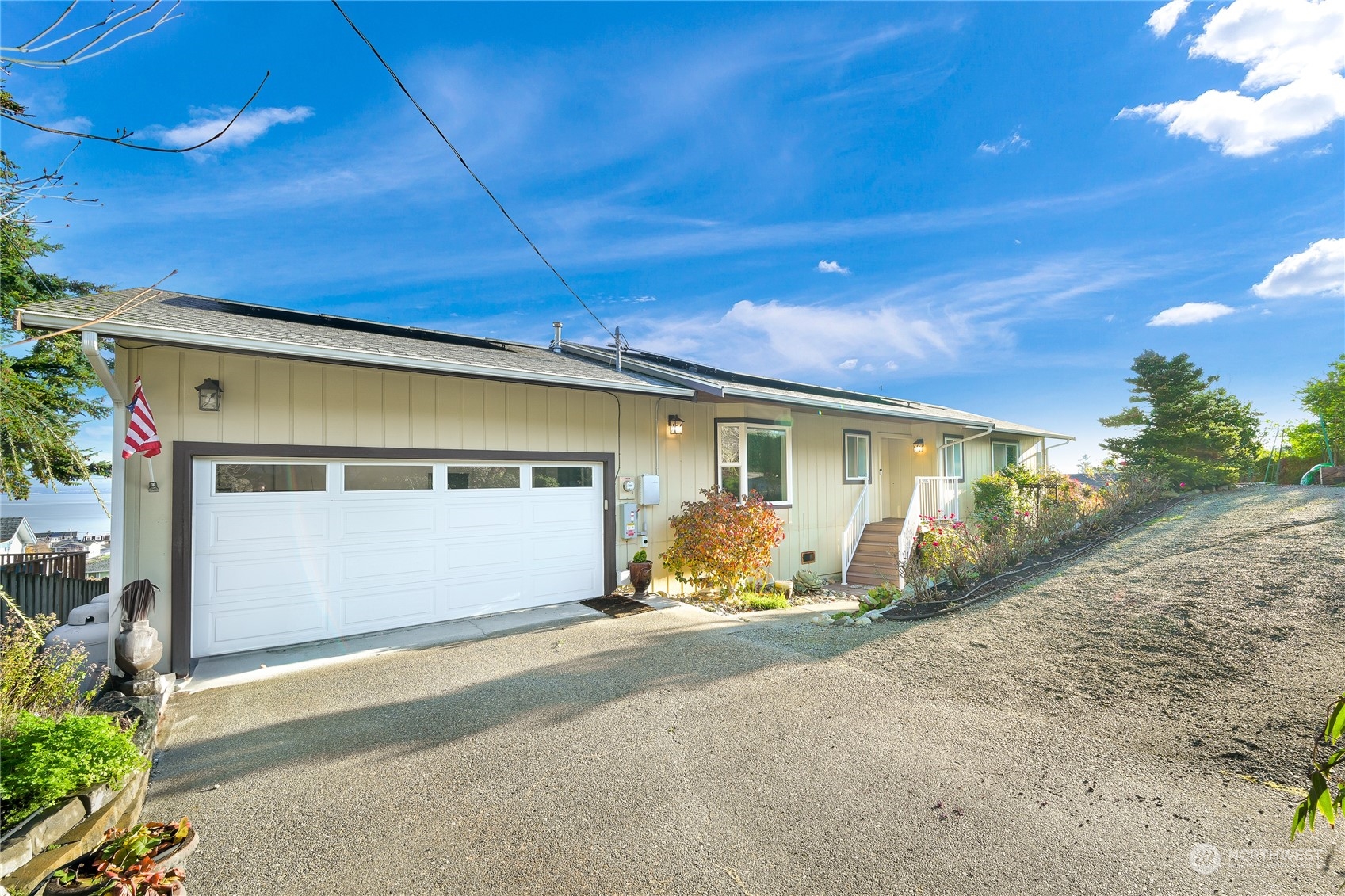1395 SE Camano Drive