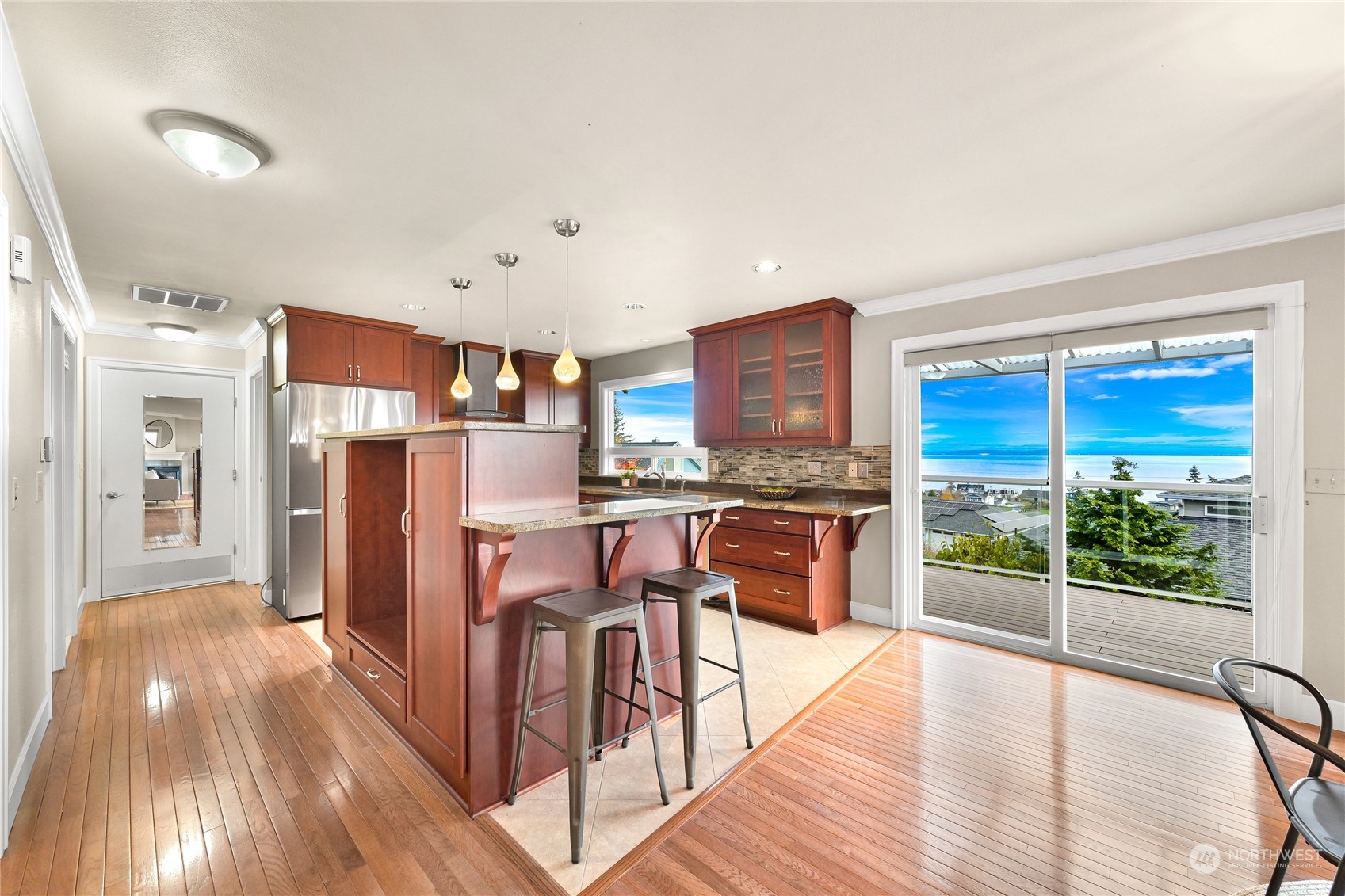 1395 SE Camano Drive