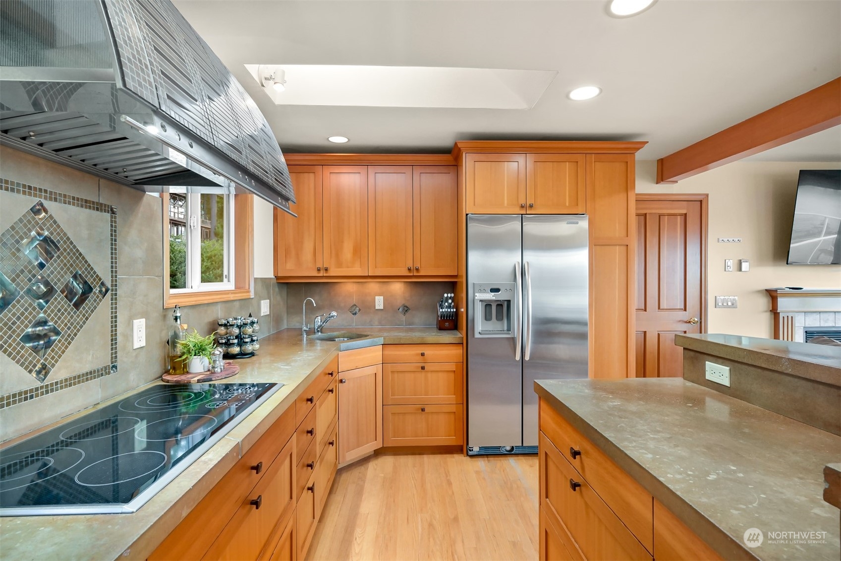 1311 Chuckanut Drive