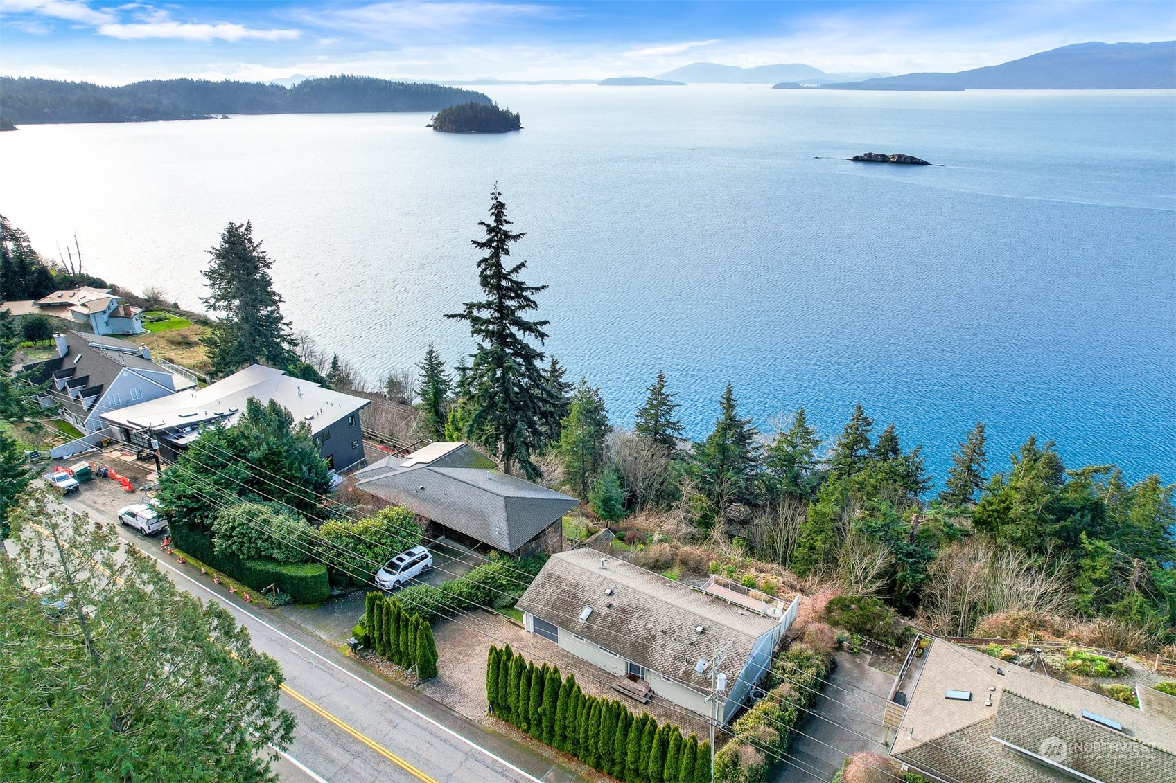 1311 Chuckanut Drive