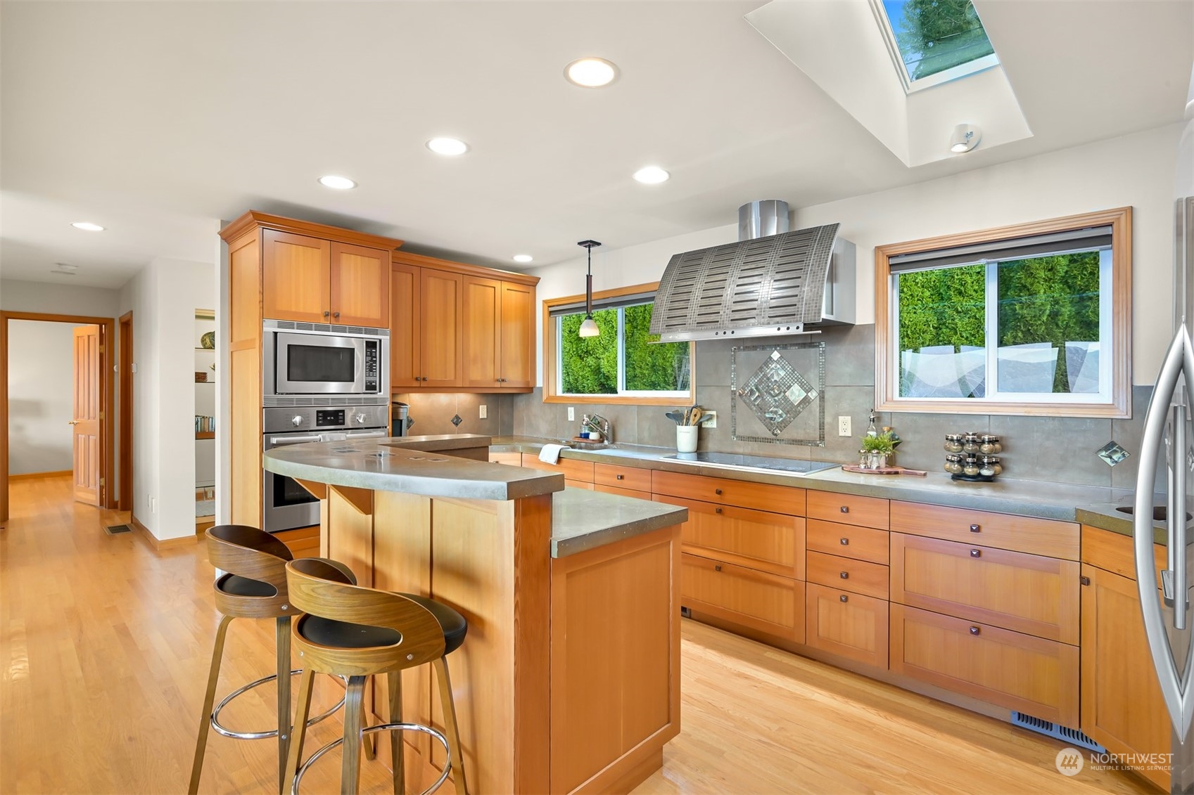 1311 Chuckanut Drive