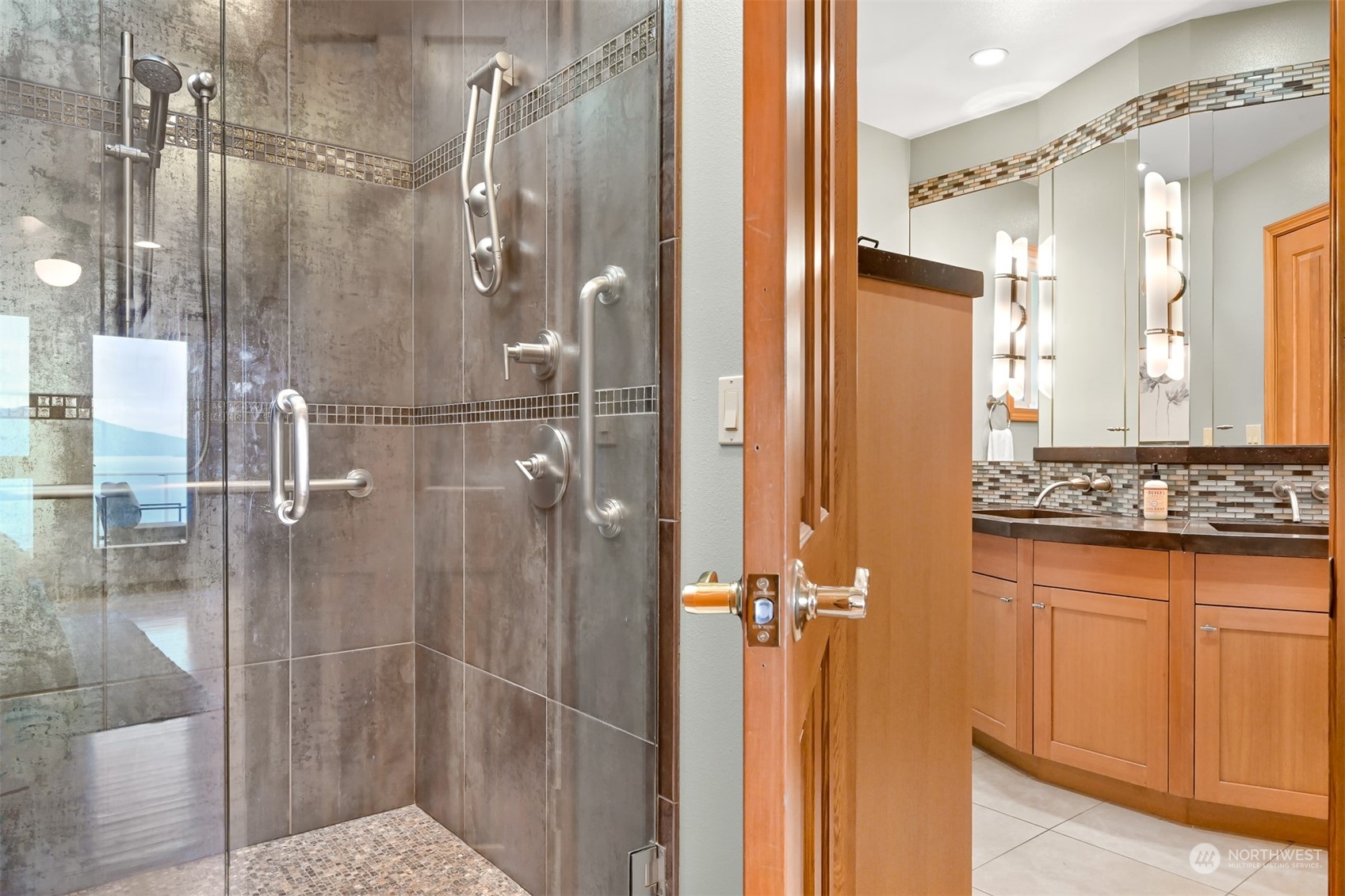 1311 Chuckanut Drive