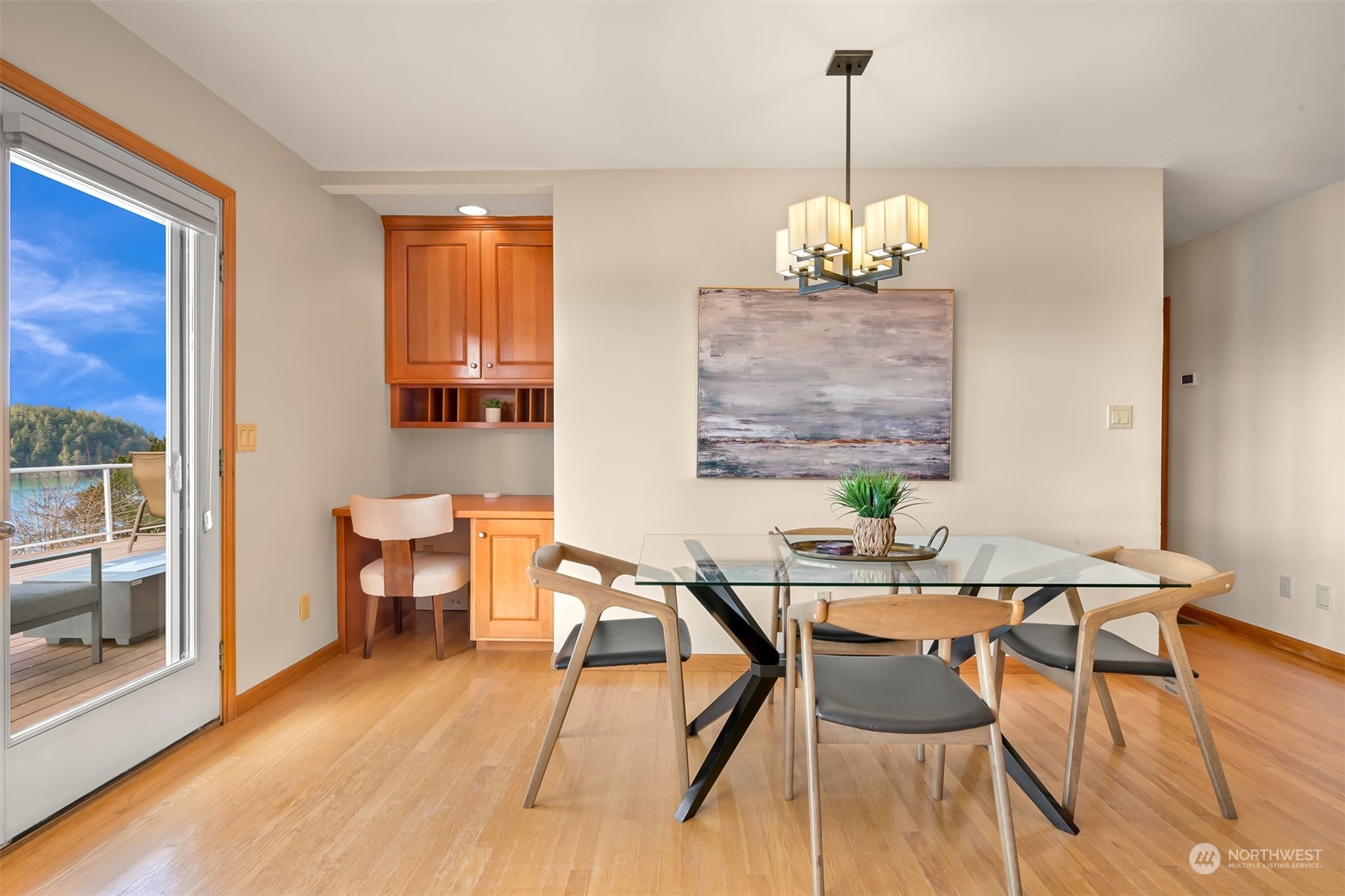 1311 Chuckanut Drive