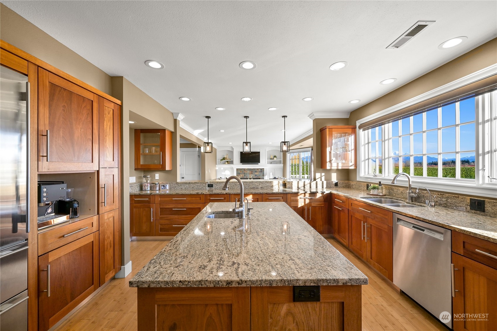 353 E Wiser Lake Road