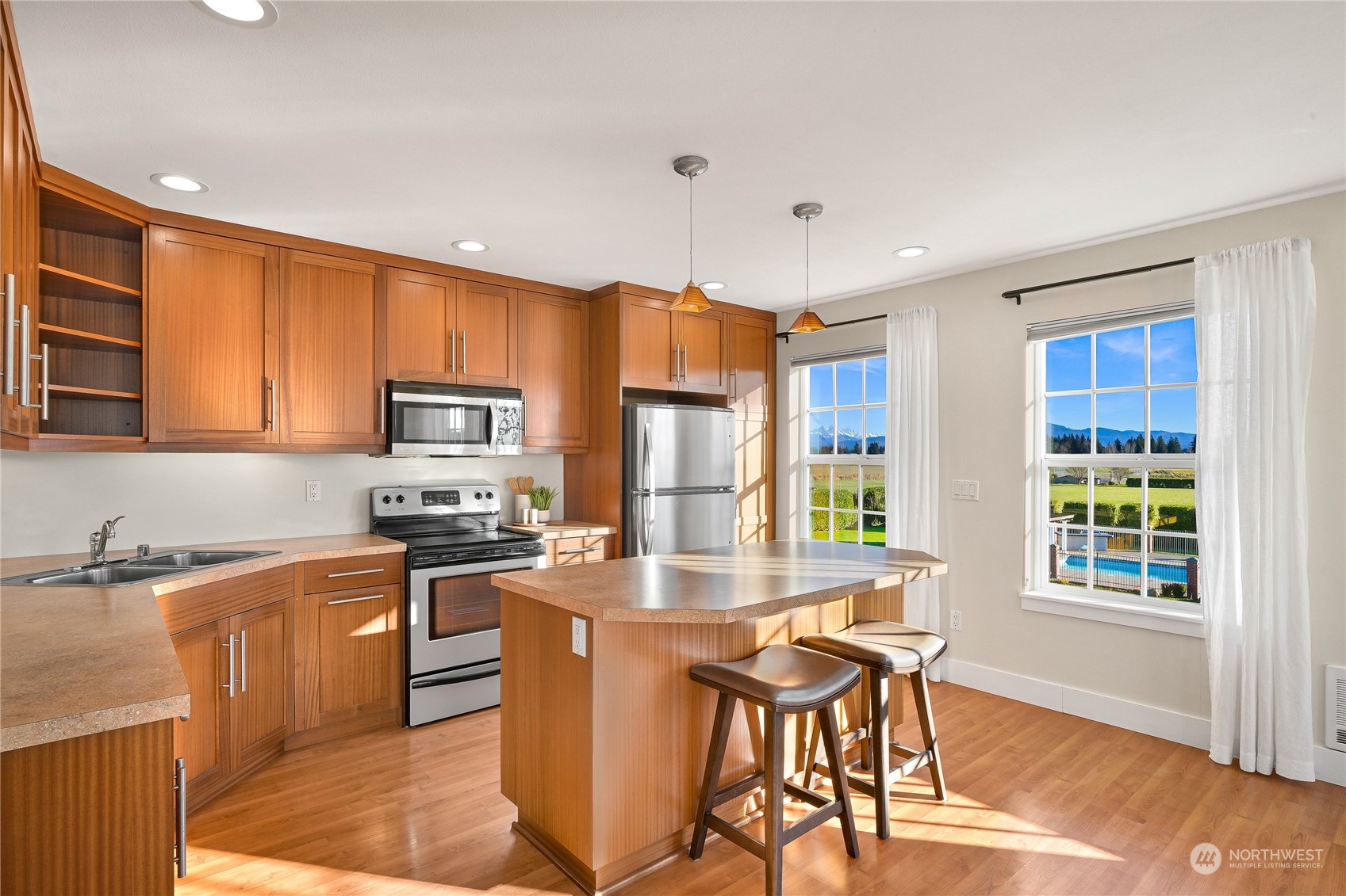 353 E Wiser Lake Road