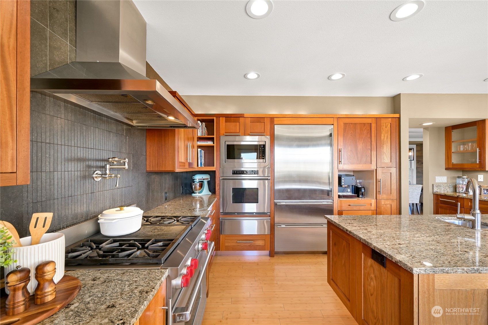 353 E Wiser Lake Road