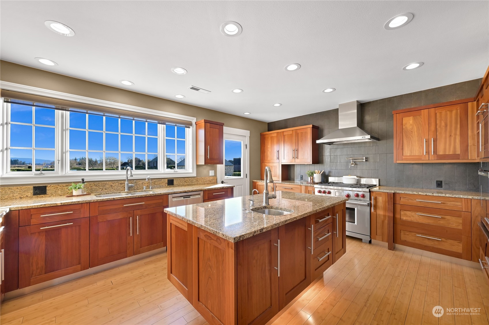 353 E Wiser Lake Road