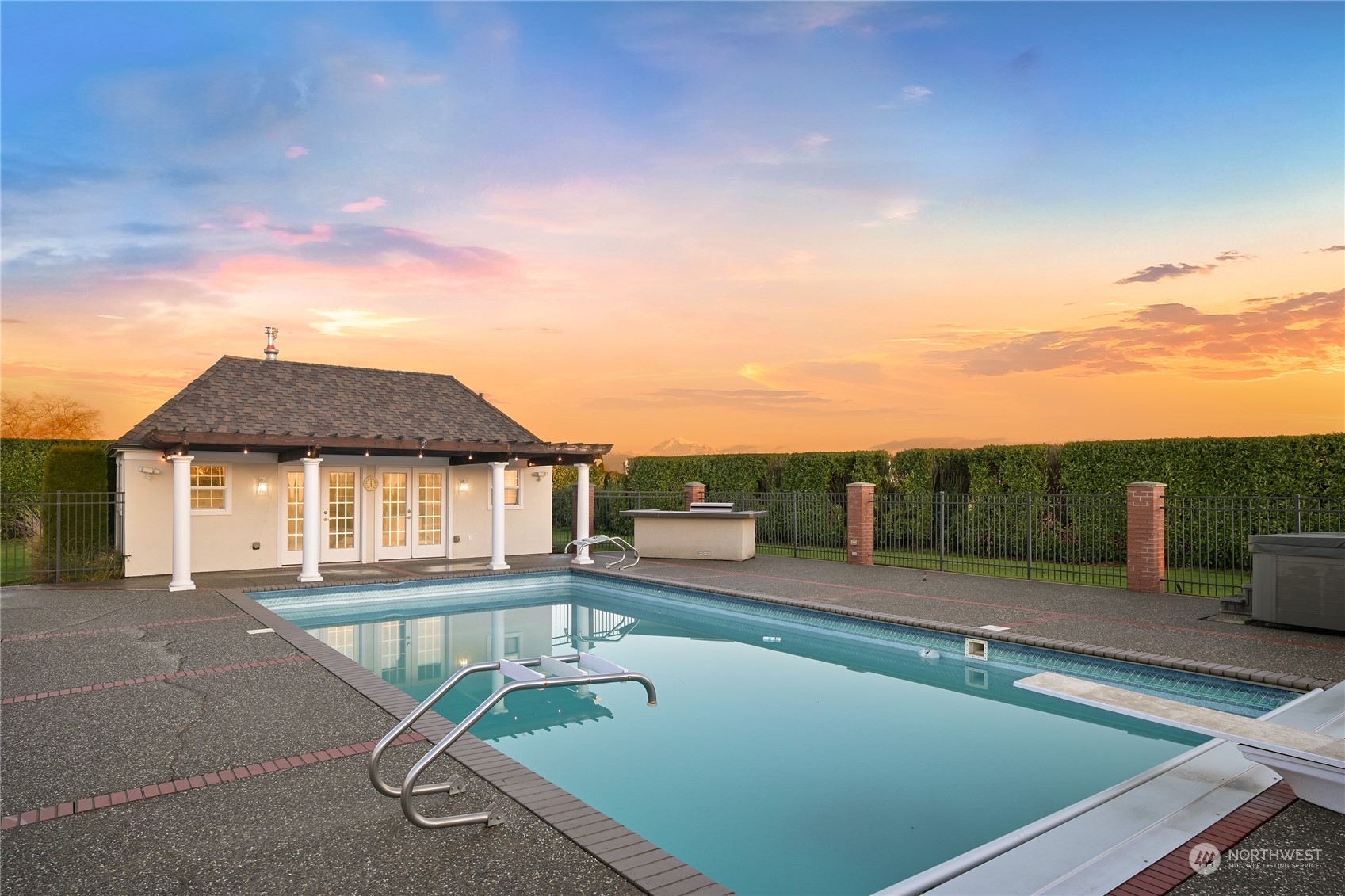 353 E Wiser Lake Road