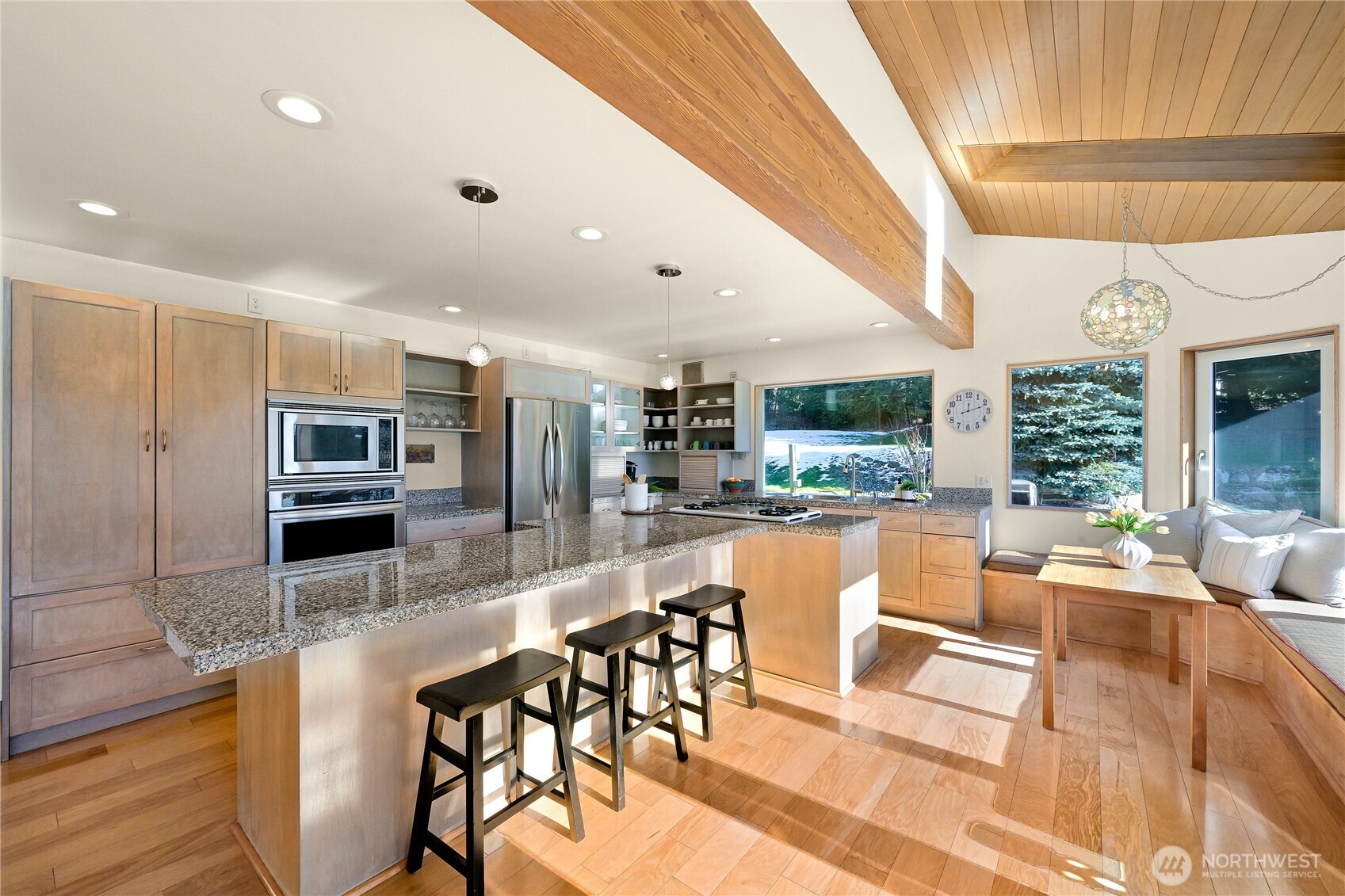 2724 Willow Lane