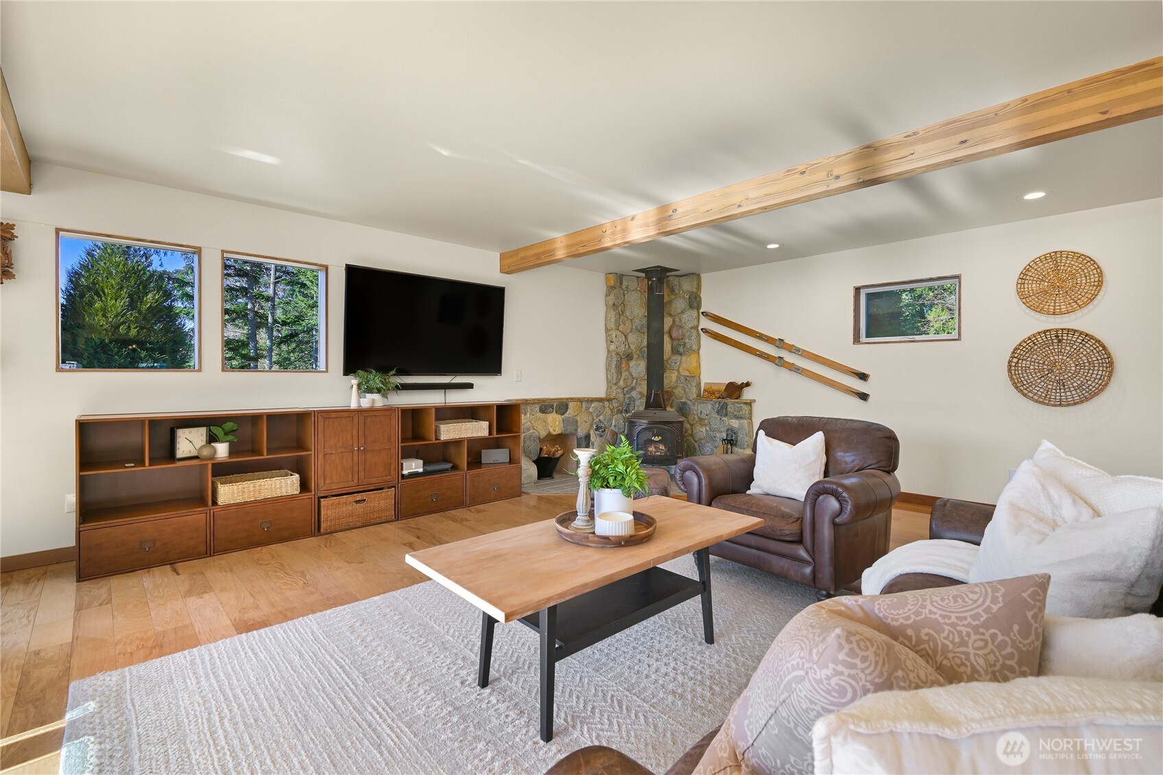 2724 Willow Lane