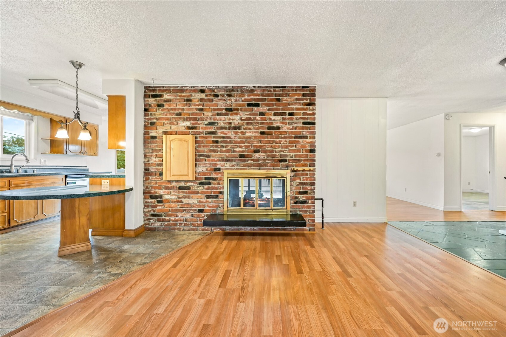 809 Gilbert Drive