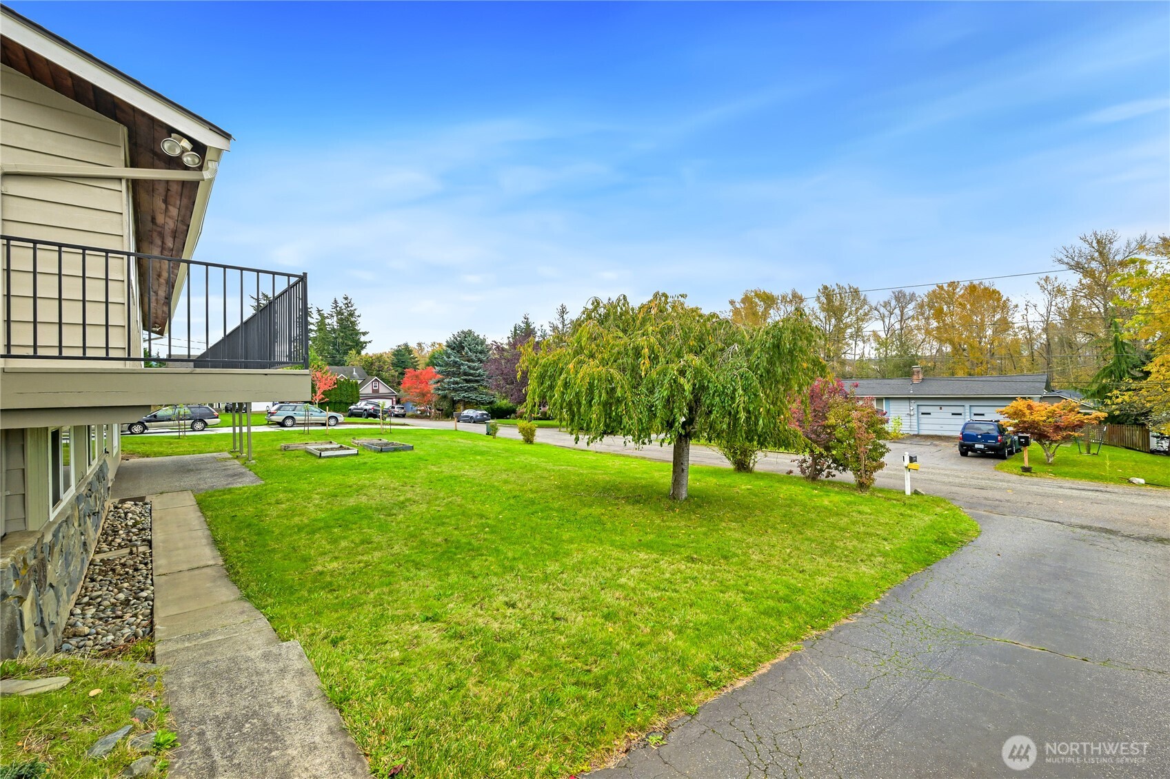 809 Gilbert Drive