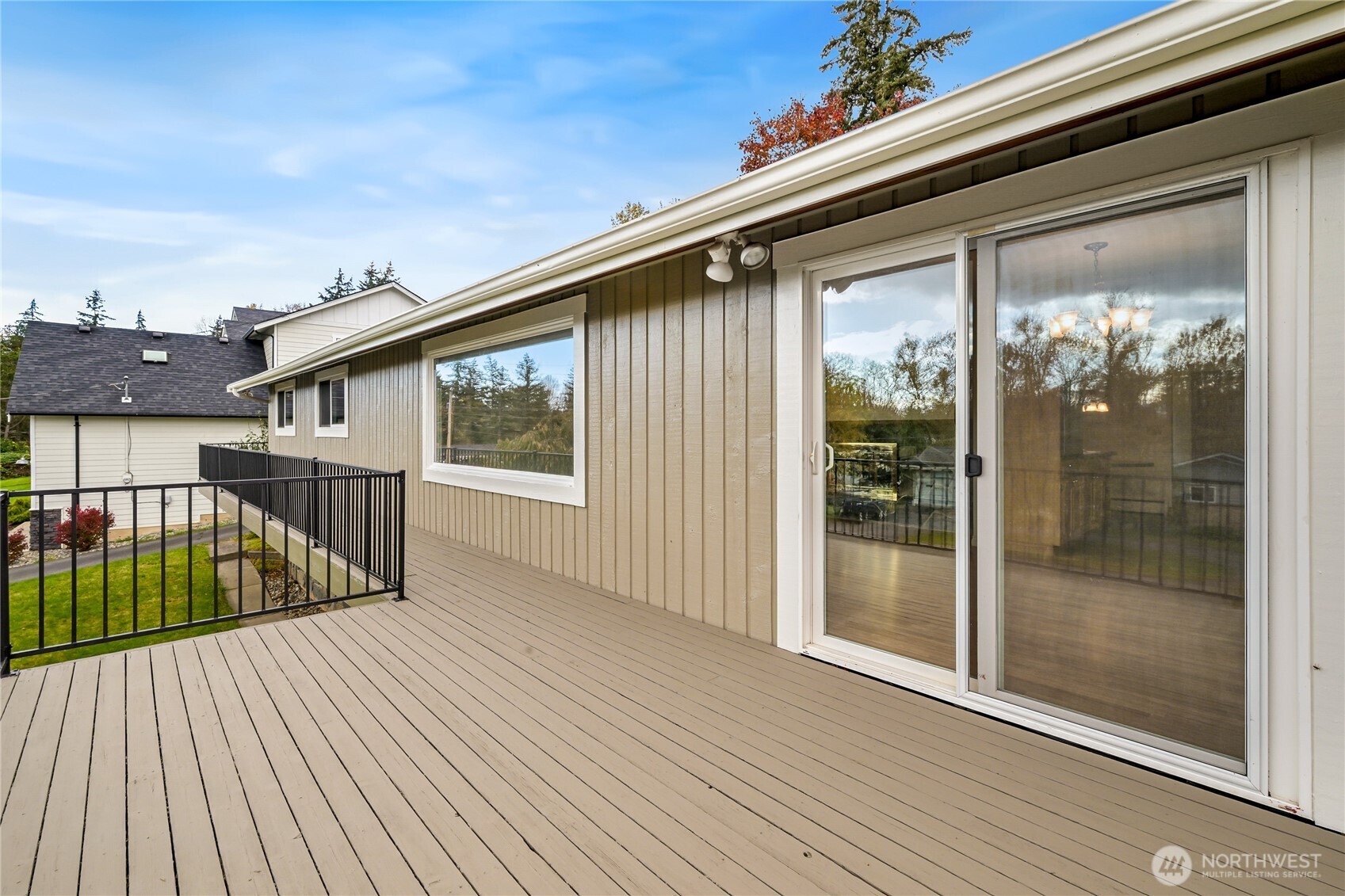809 Gilbert Drive