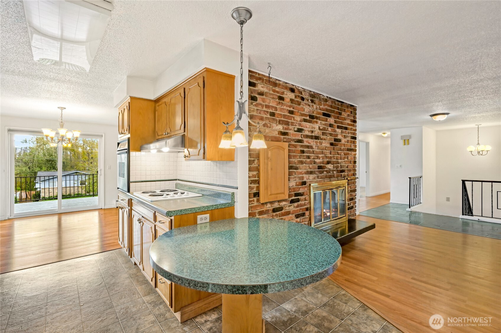 809 Gilbert Drive