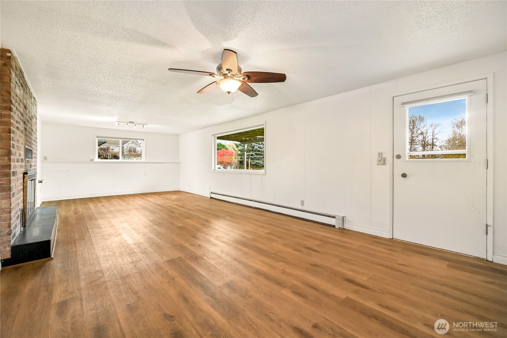 809 Gilbert Drive