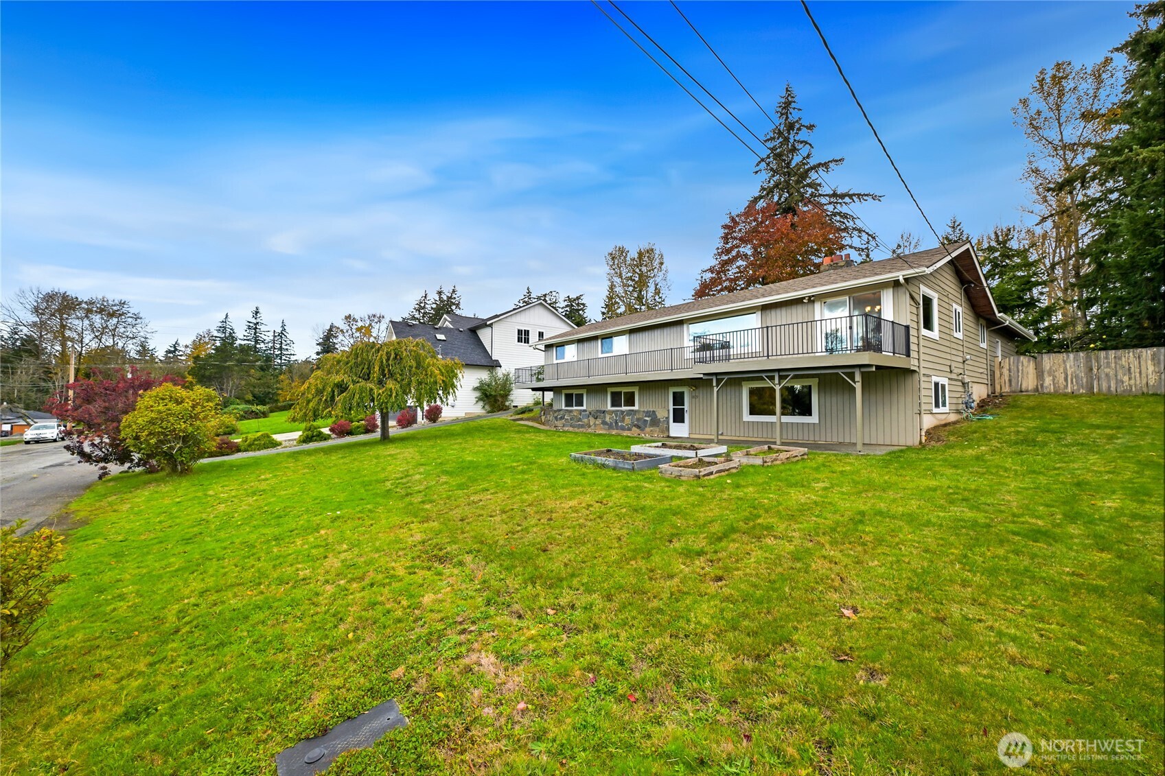 809 Gilbert Drive