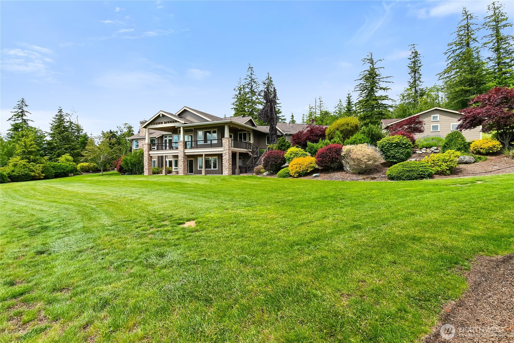 1944 Discovery Heights Drive