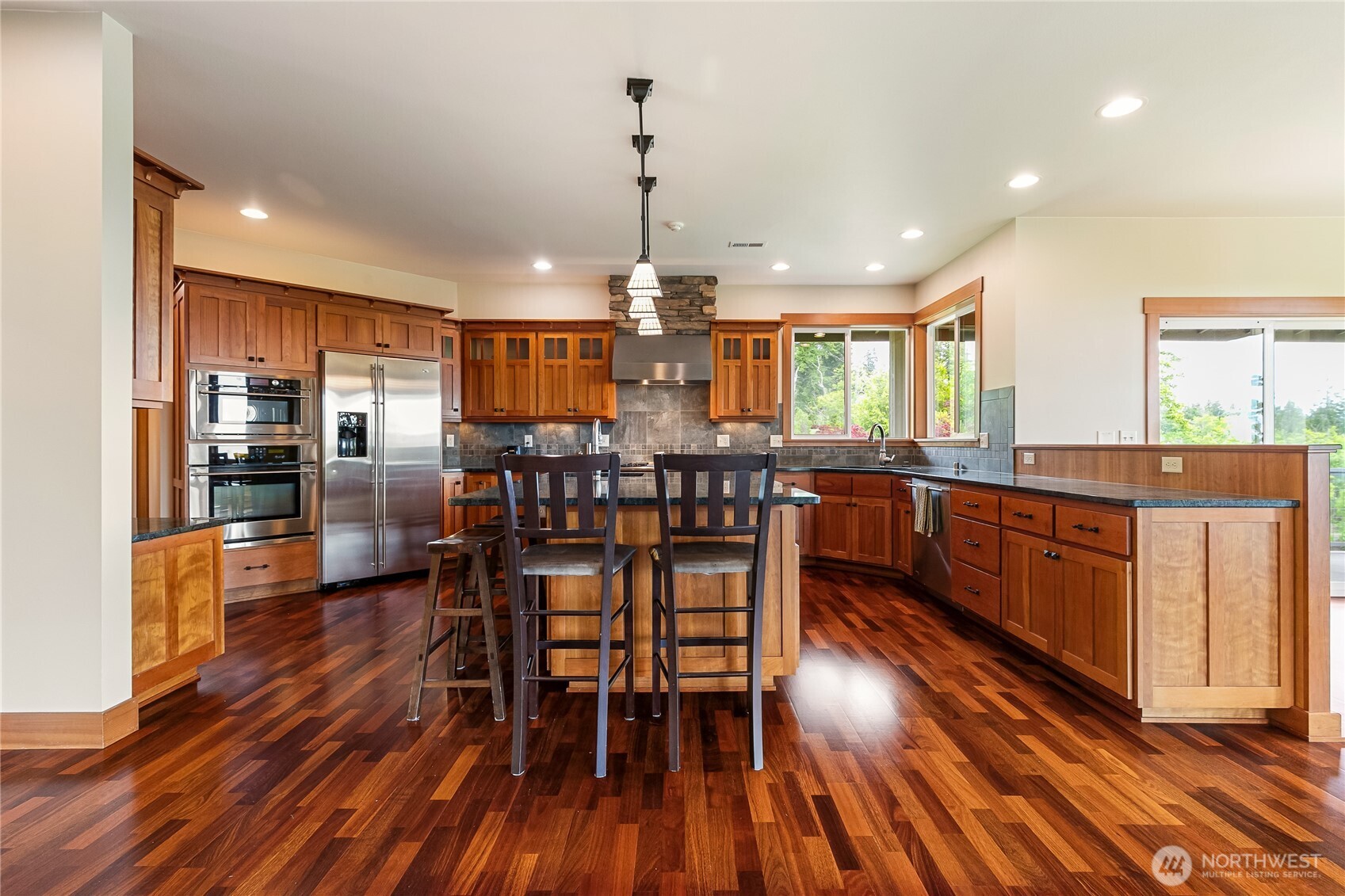 1944 Discovery Heights Drive