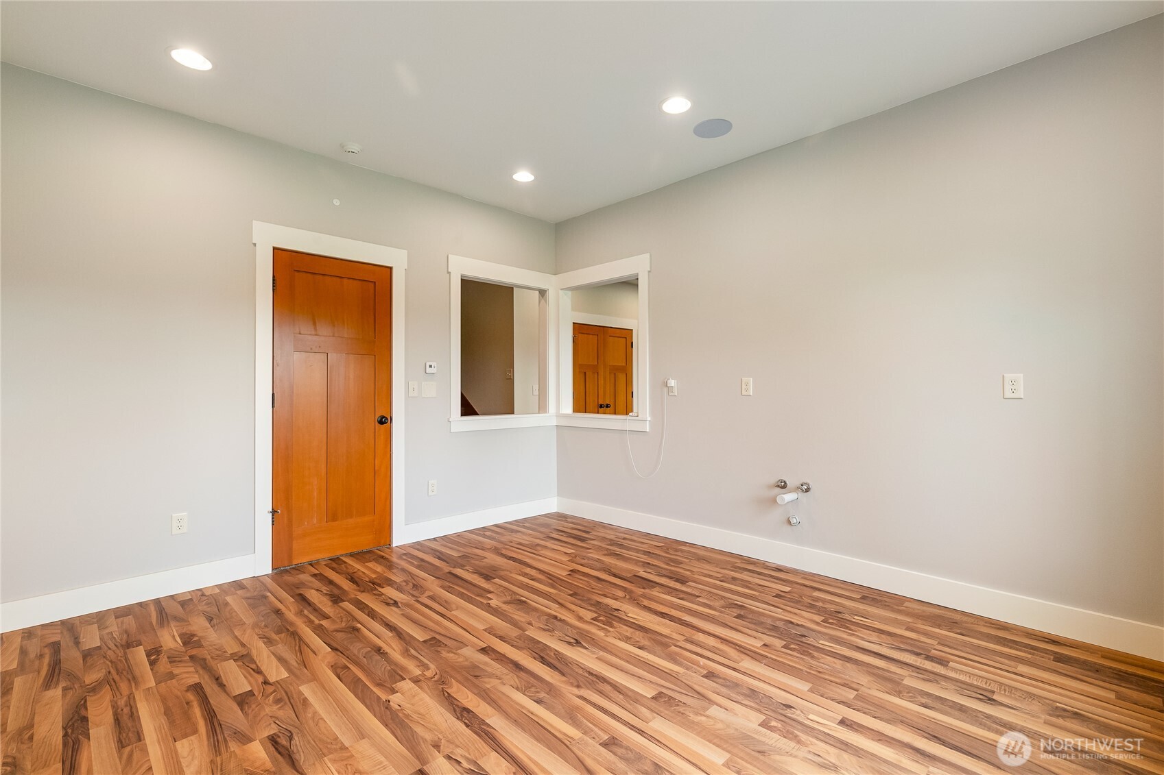 1944 Discovery Heights Drive
