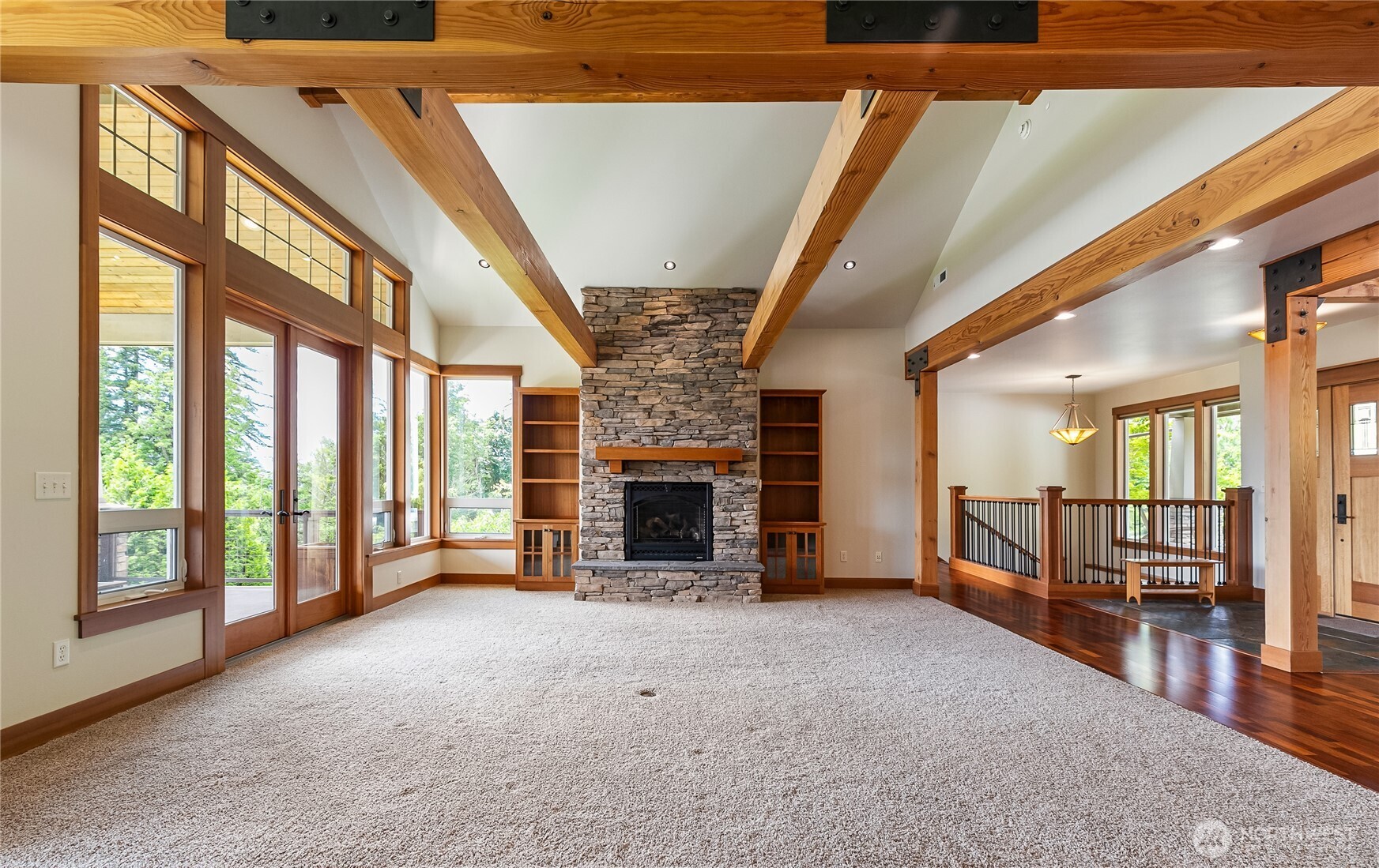 1944 Discovery Heights Drive