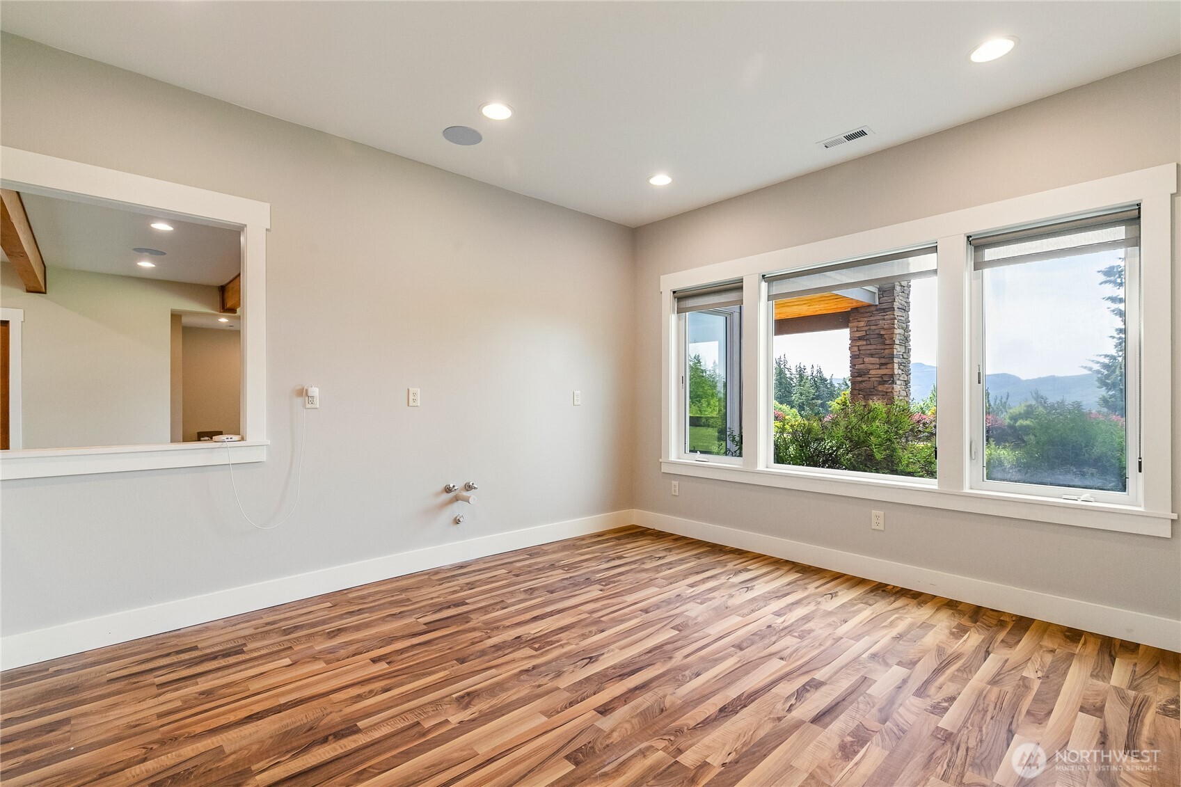 1944 Discovery Heights Drive