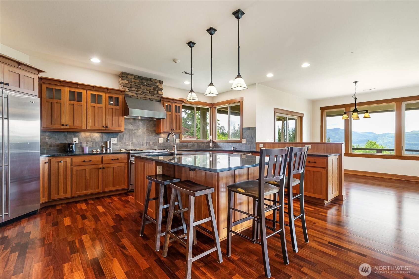 1944 Discovery Heights Drive