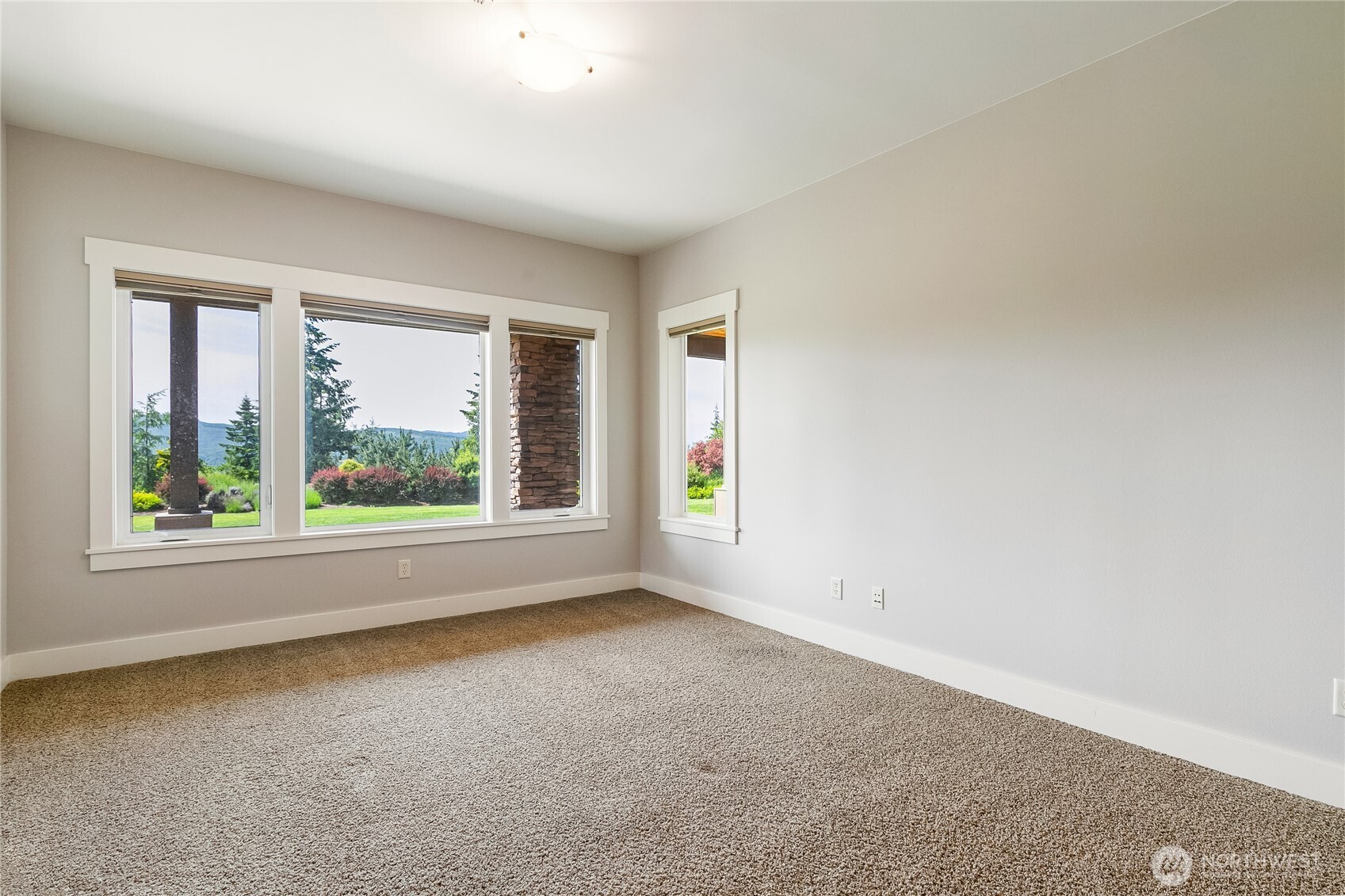 1944 Discovery Heights Drive