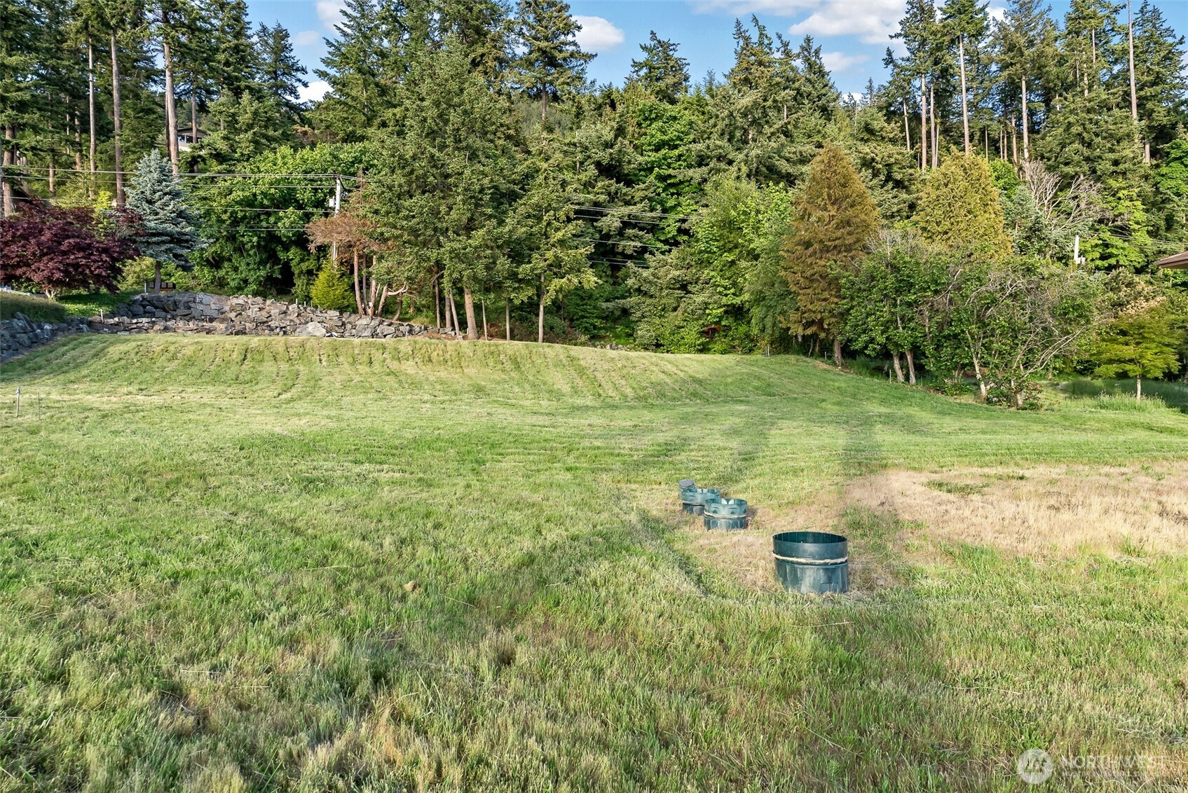 1279 Chuckanut Drive