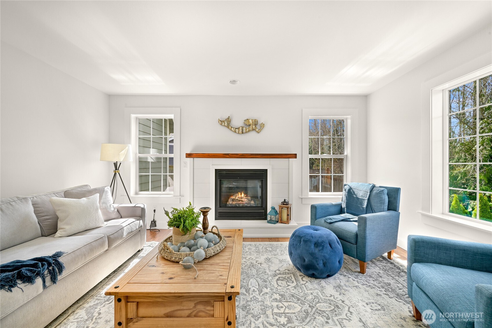 544 Midwood Court