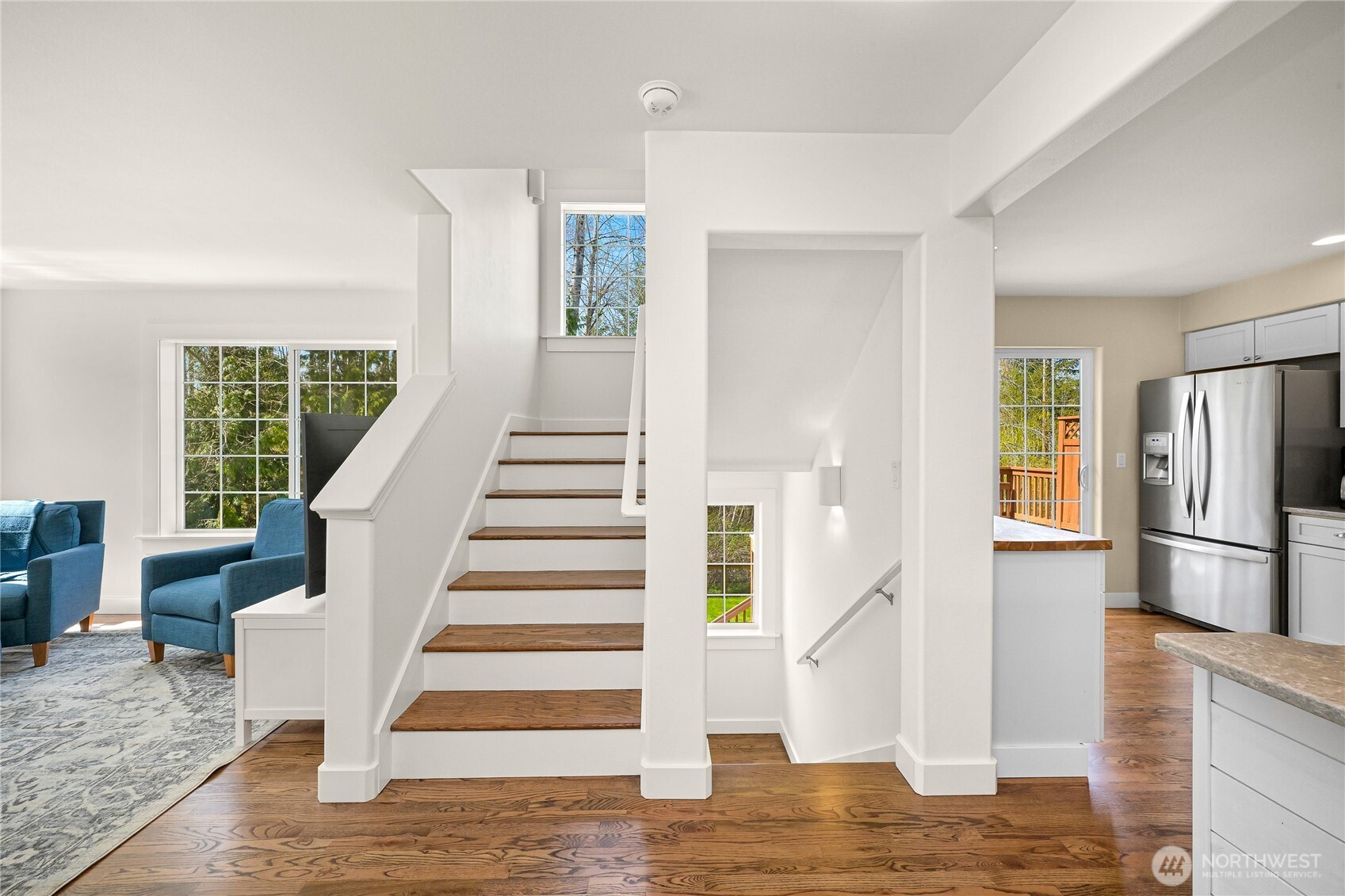 544 Midwood Court