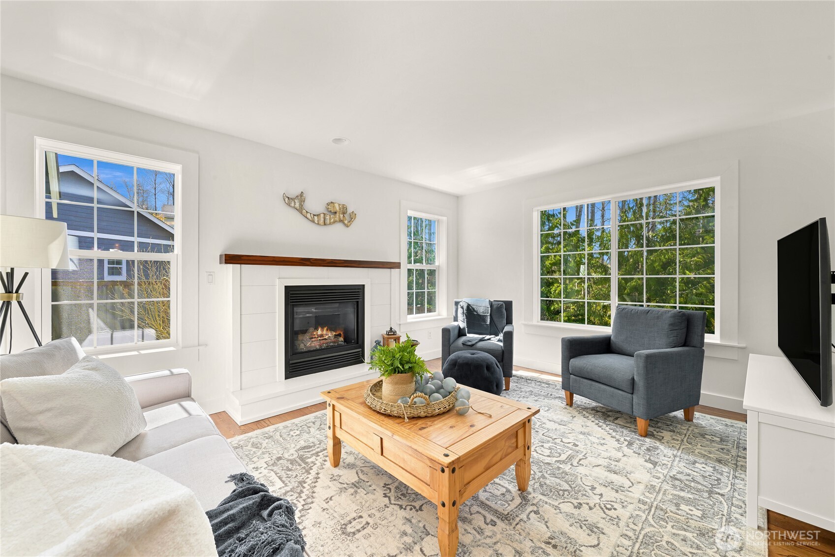 544 Midwood Court