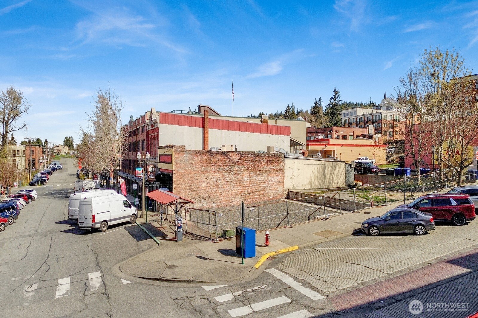 1101 Harris Avenue