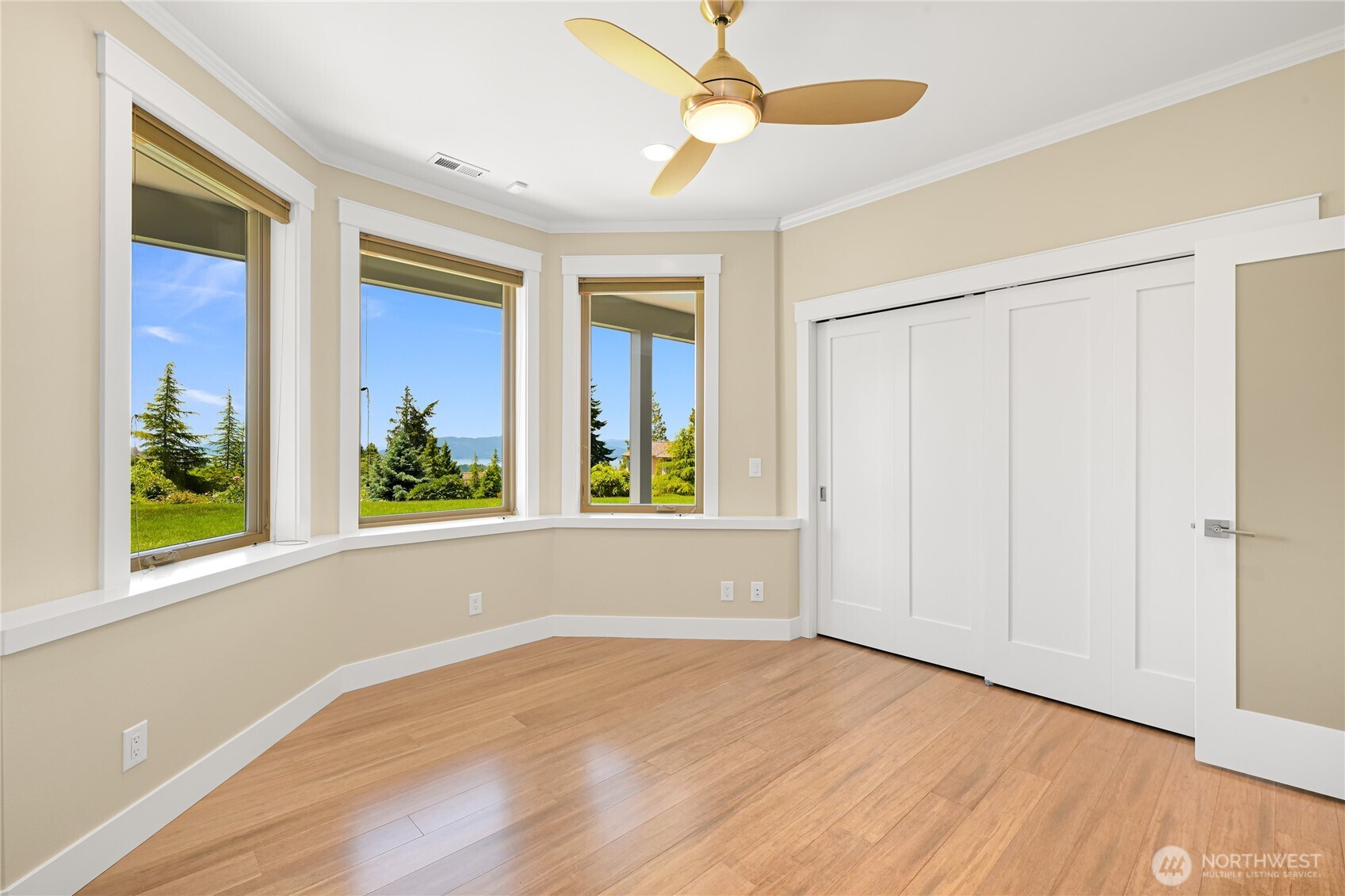 4214 Samish Crest Drive