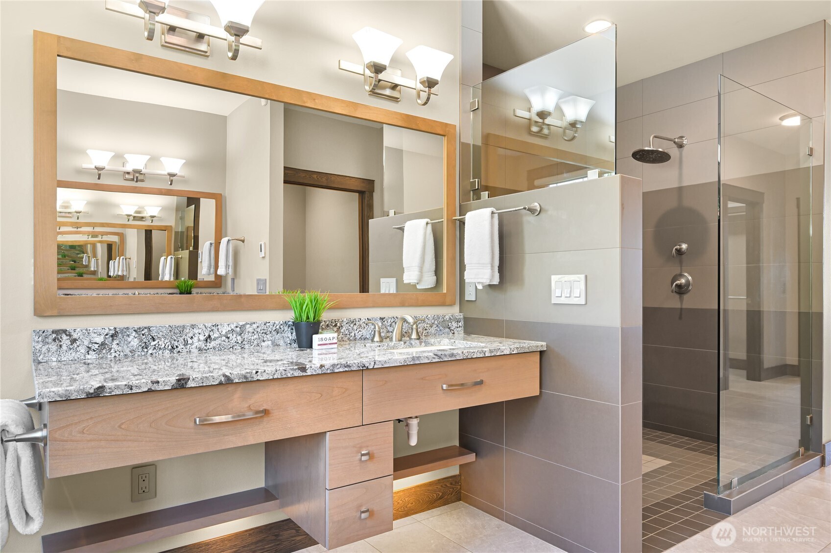 4214 Samish Crest Drive