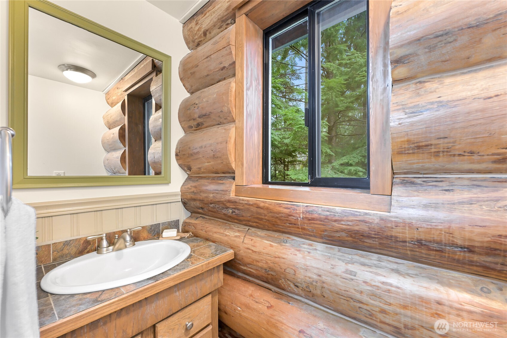 498 Summerland Road