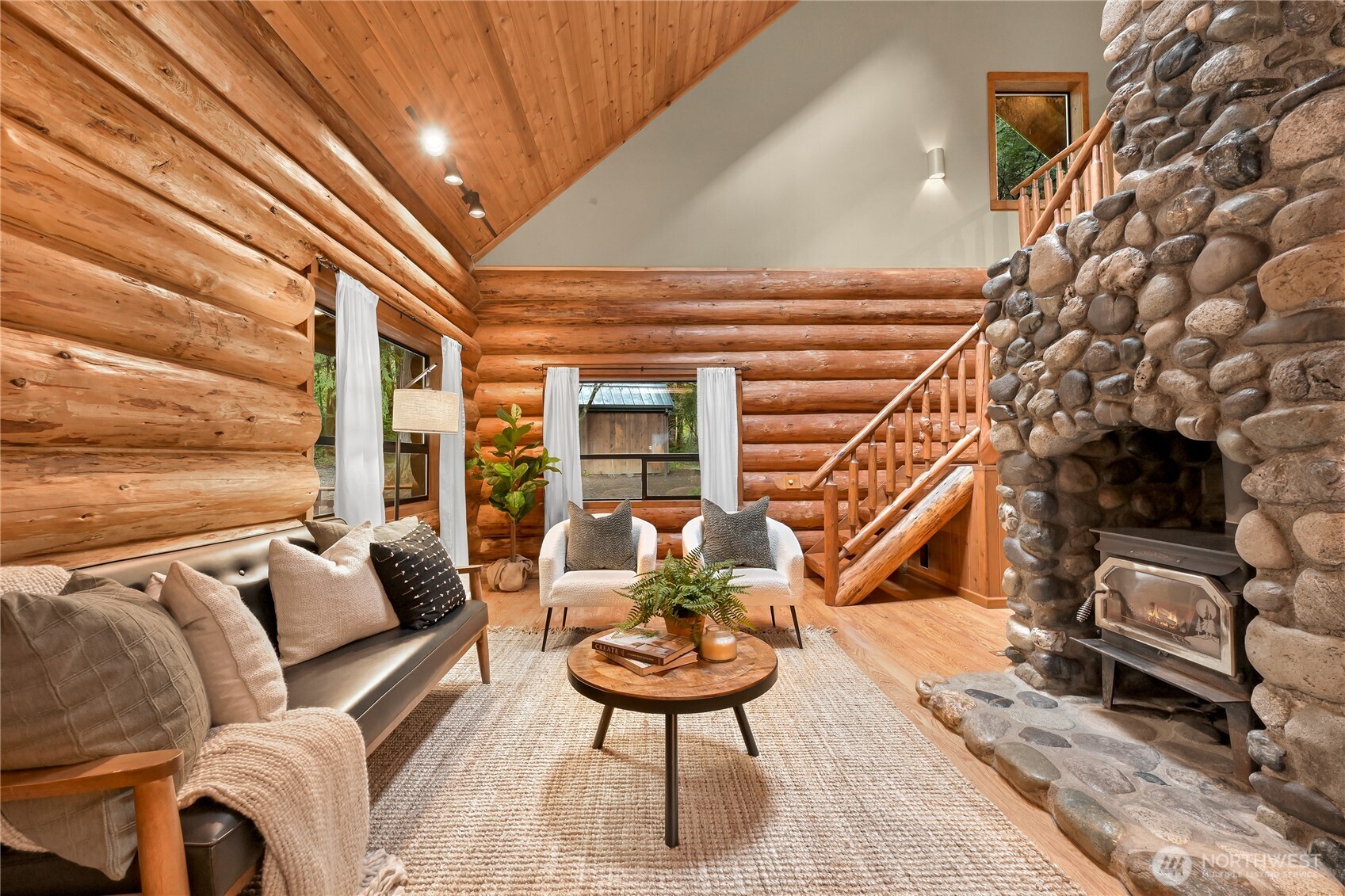 498 Summerland Road