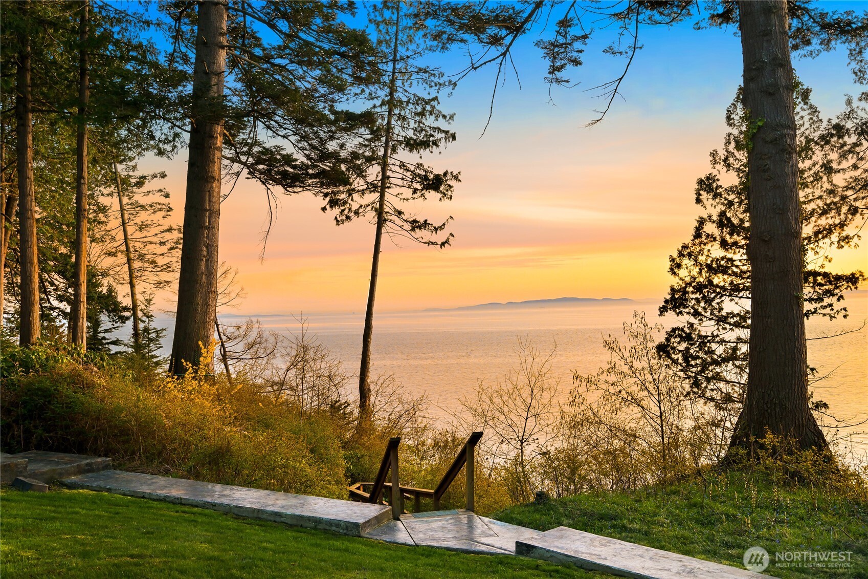 8277 Semiahmoo Drive