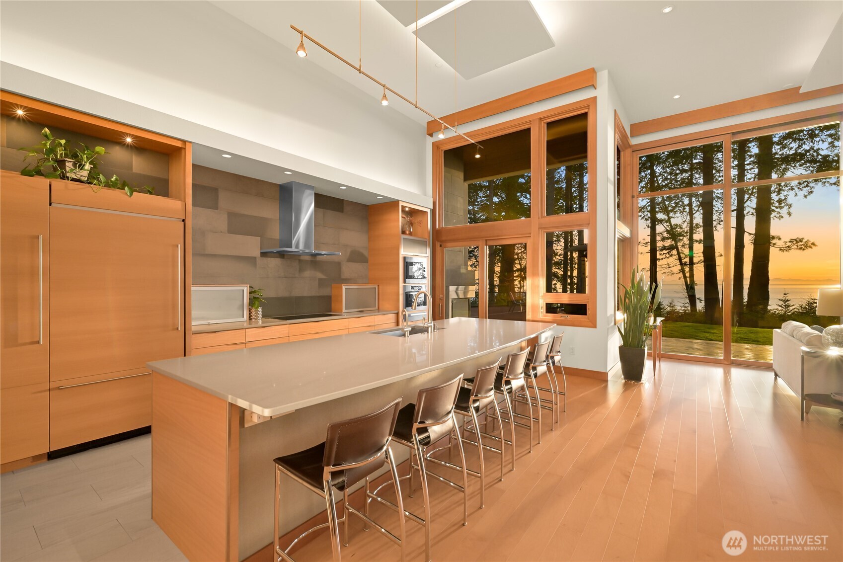 8277 Semiahmoo Drive