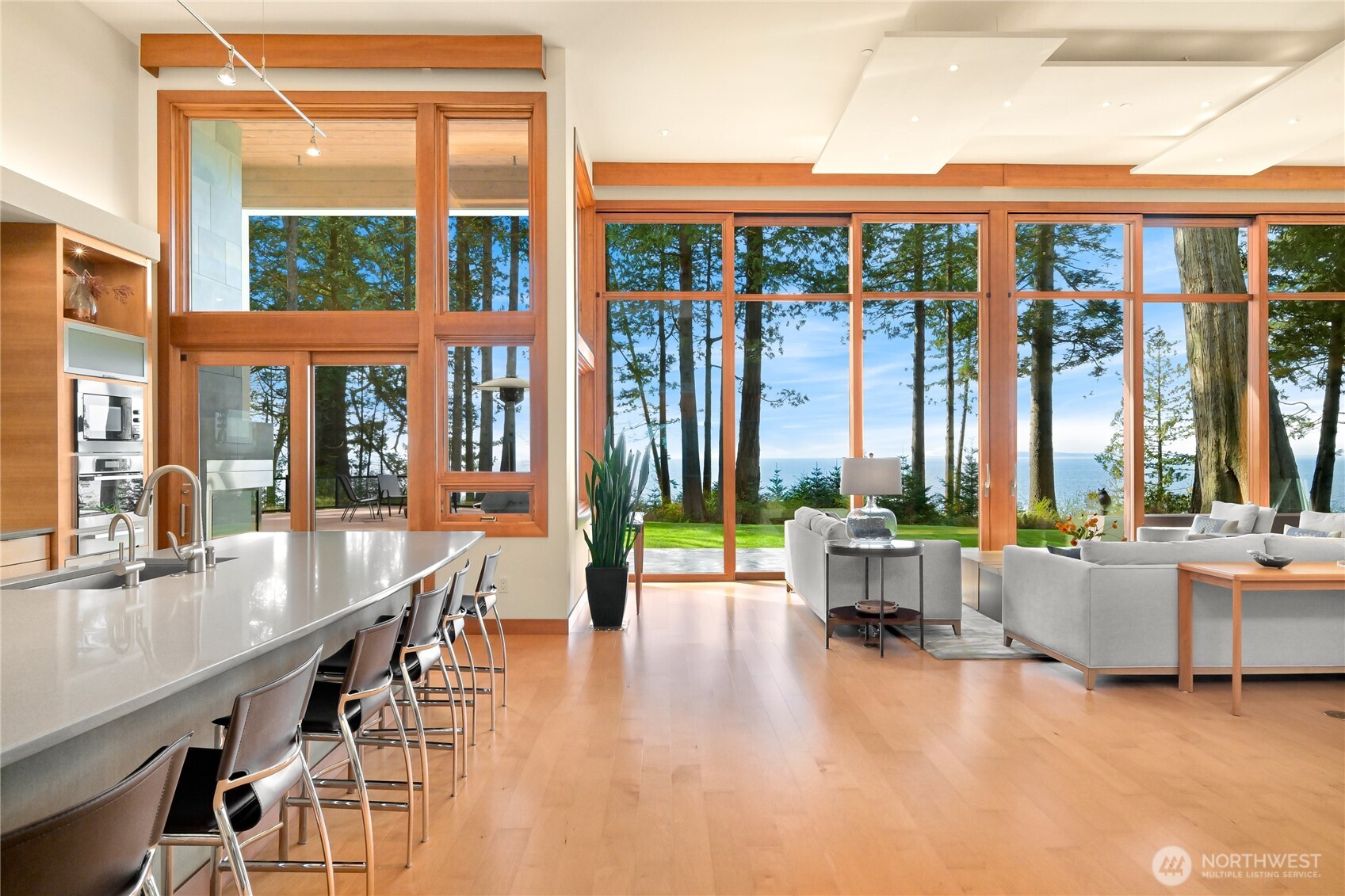 8277 Semiahmoo Drive