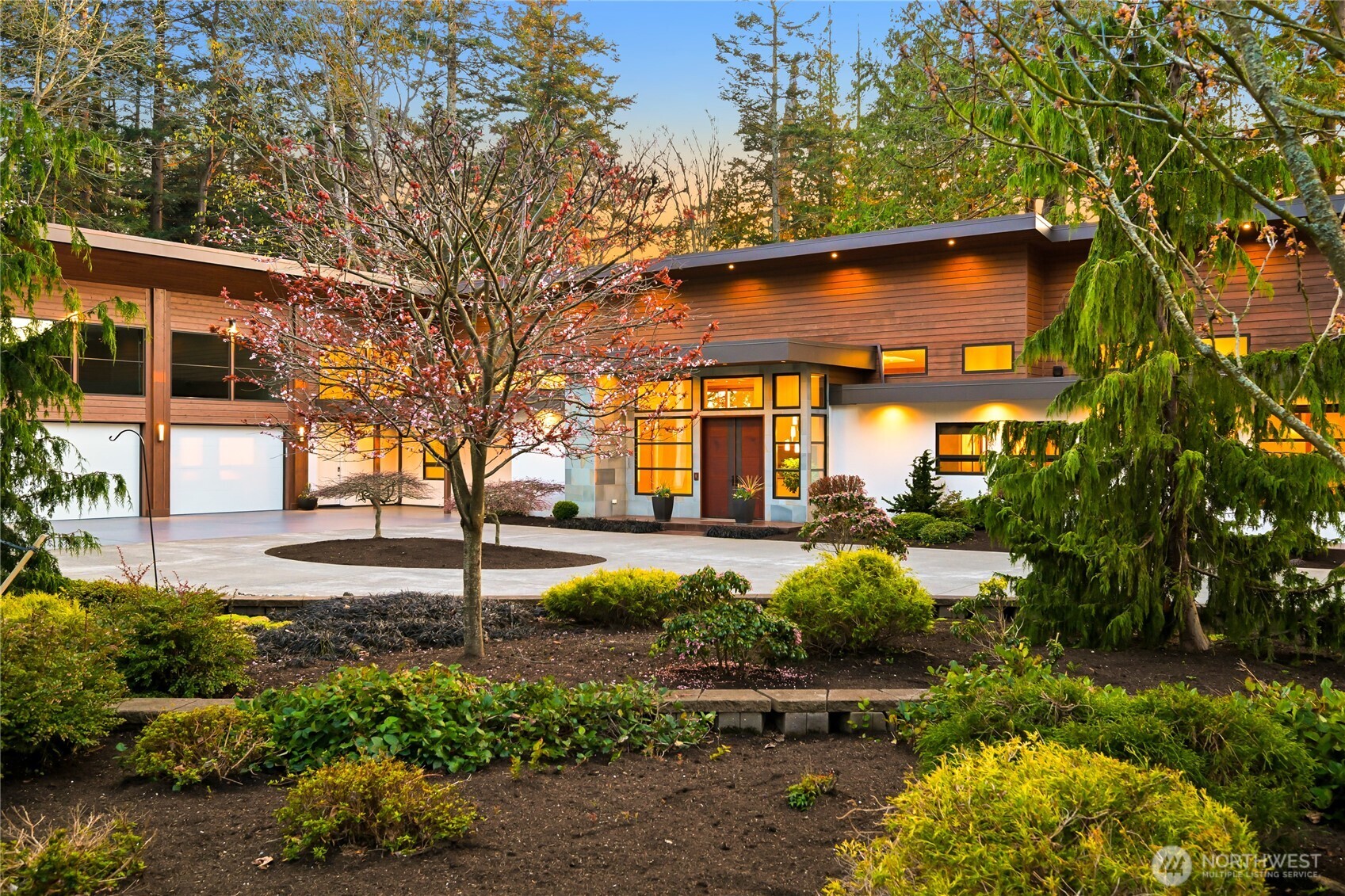 8277 Semiahmoo Drive