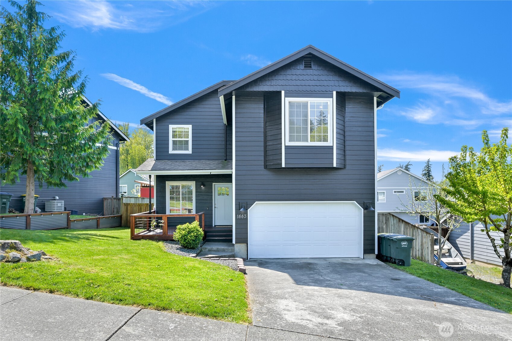 1443 Sweetbay Drive