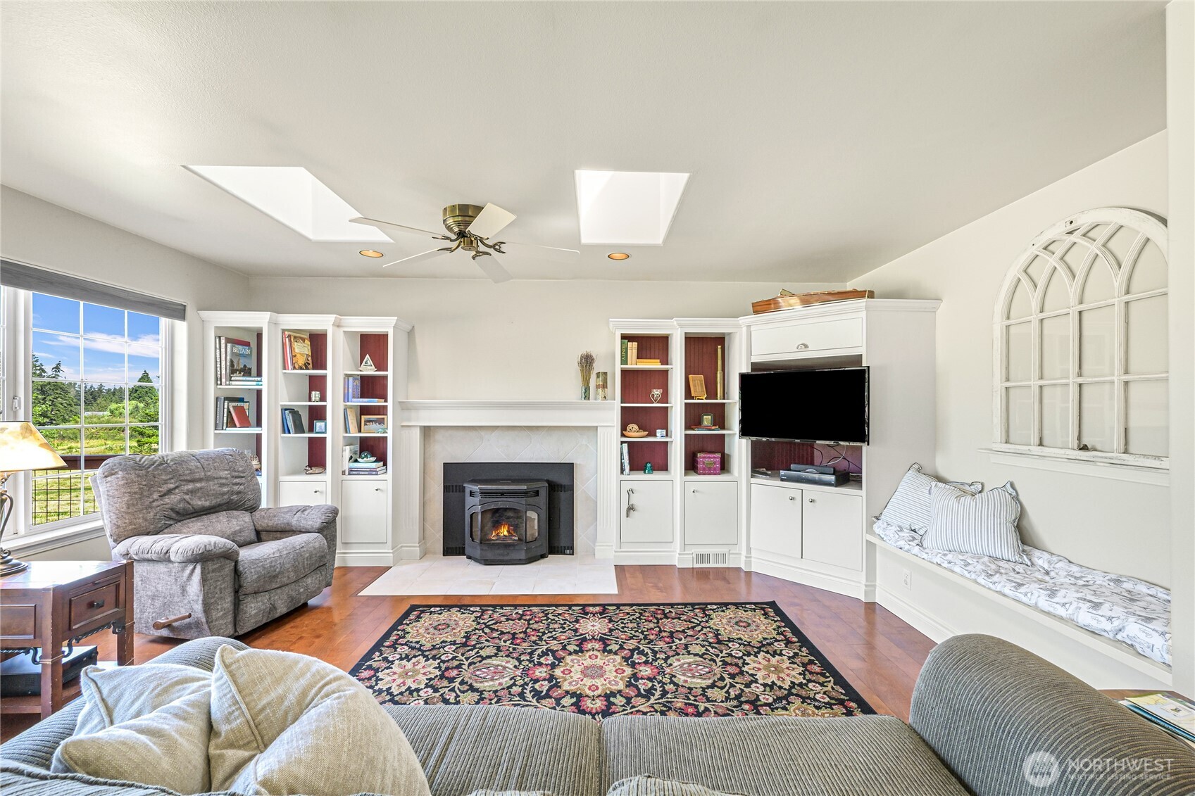 2470 Lee Way