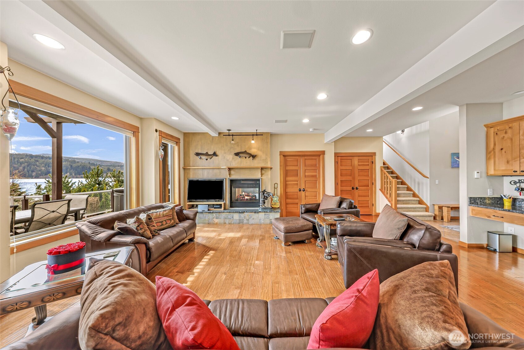 2659 Northshore Road