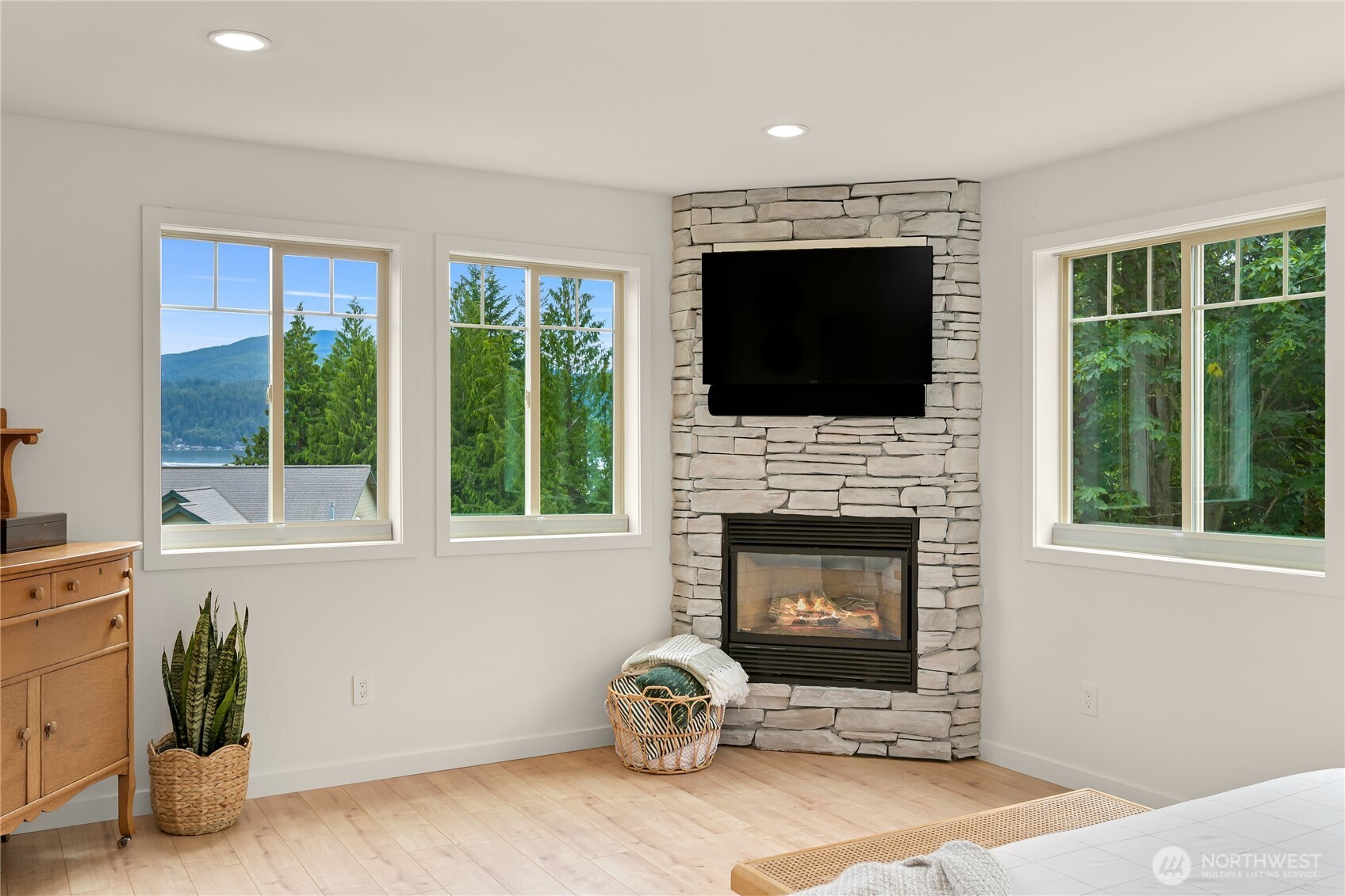 3344 Sunny Cove Court