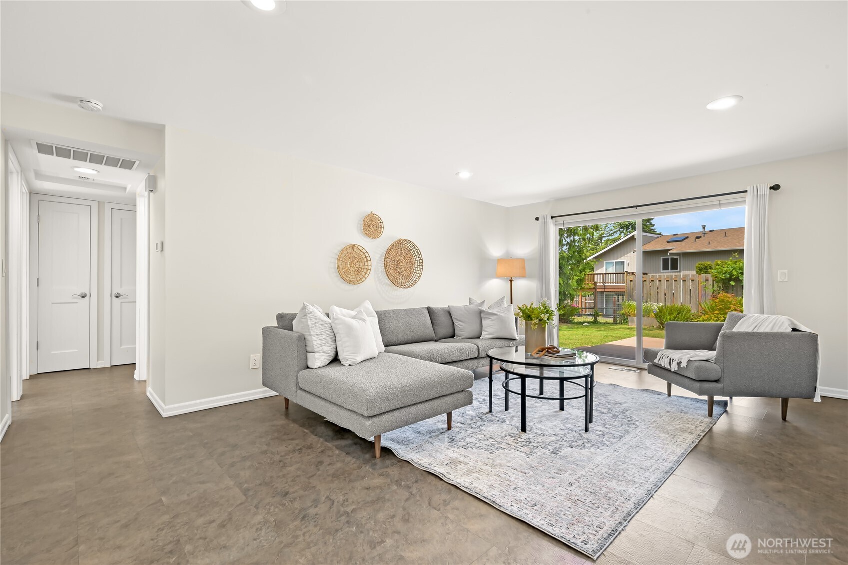 3027 Crest Court