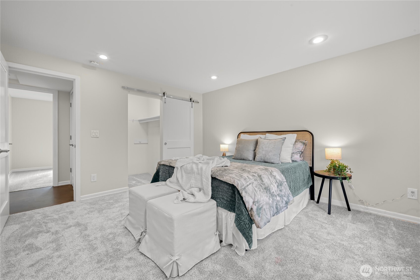 3027 Crest Court