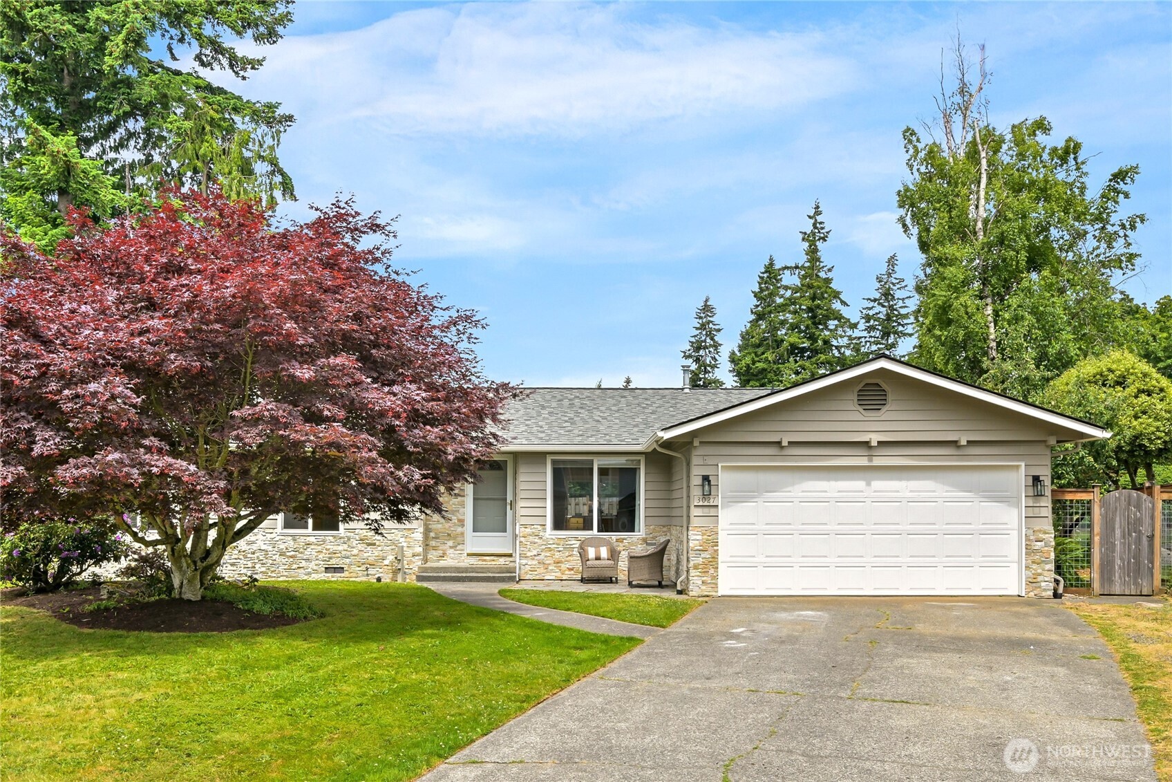 3027 Crest Court