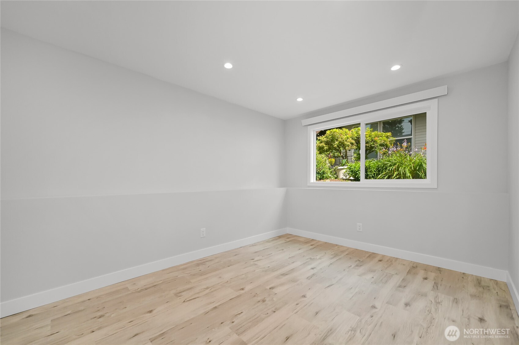 610 Northshore Drive Unit: 6123