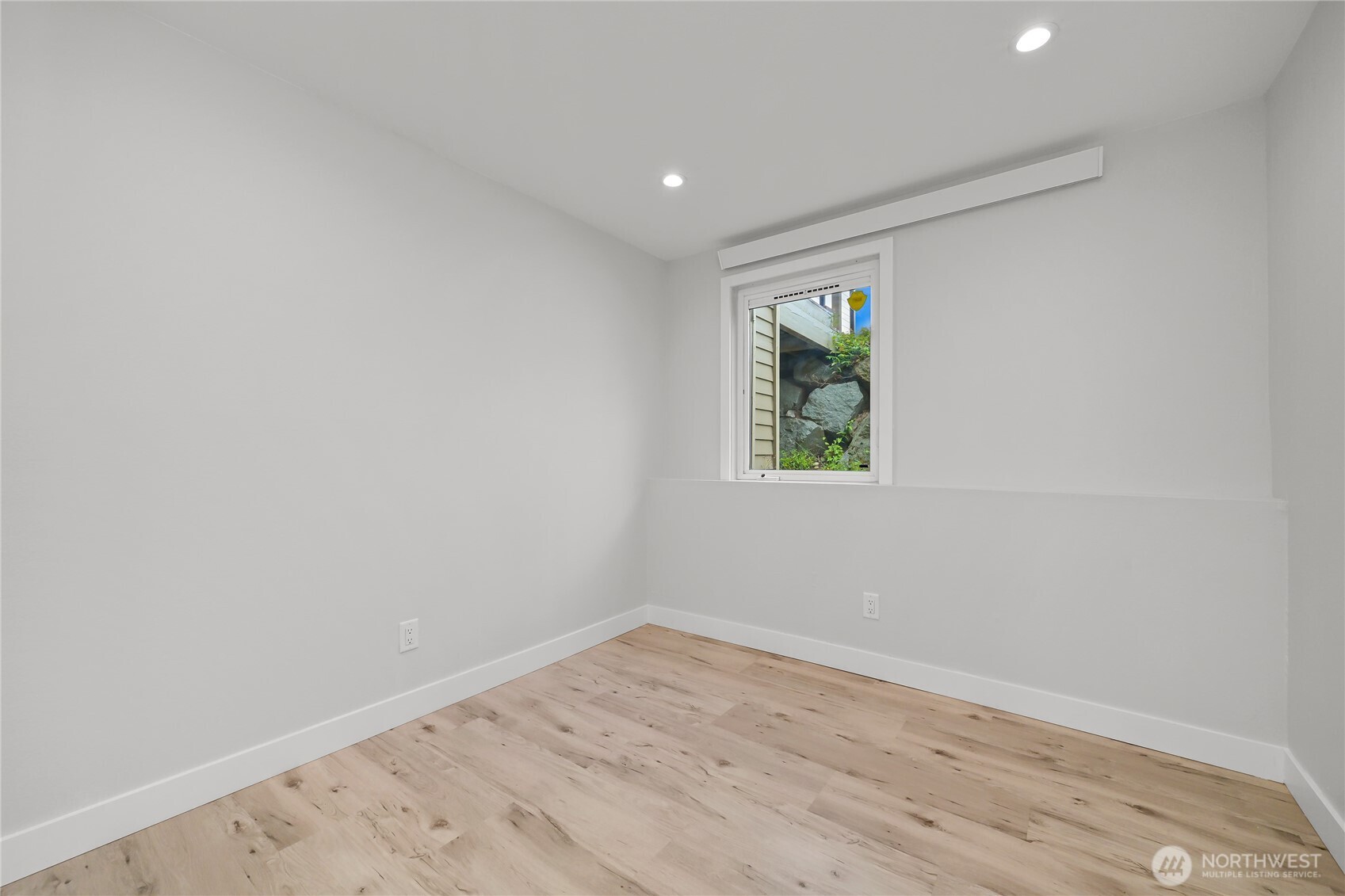 610 Northshore Drive Unit: 6123
