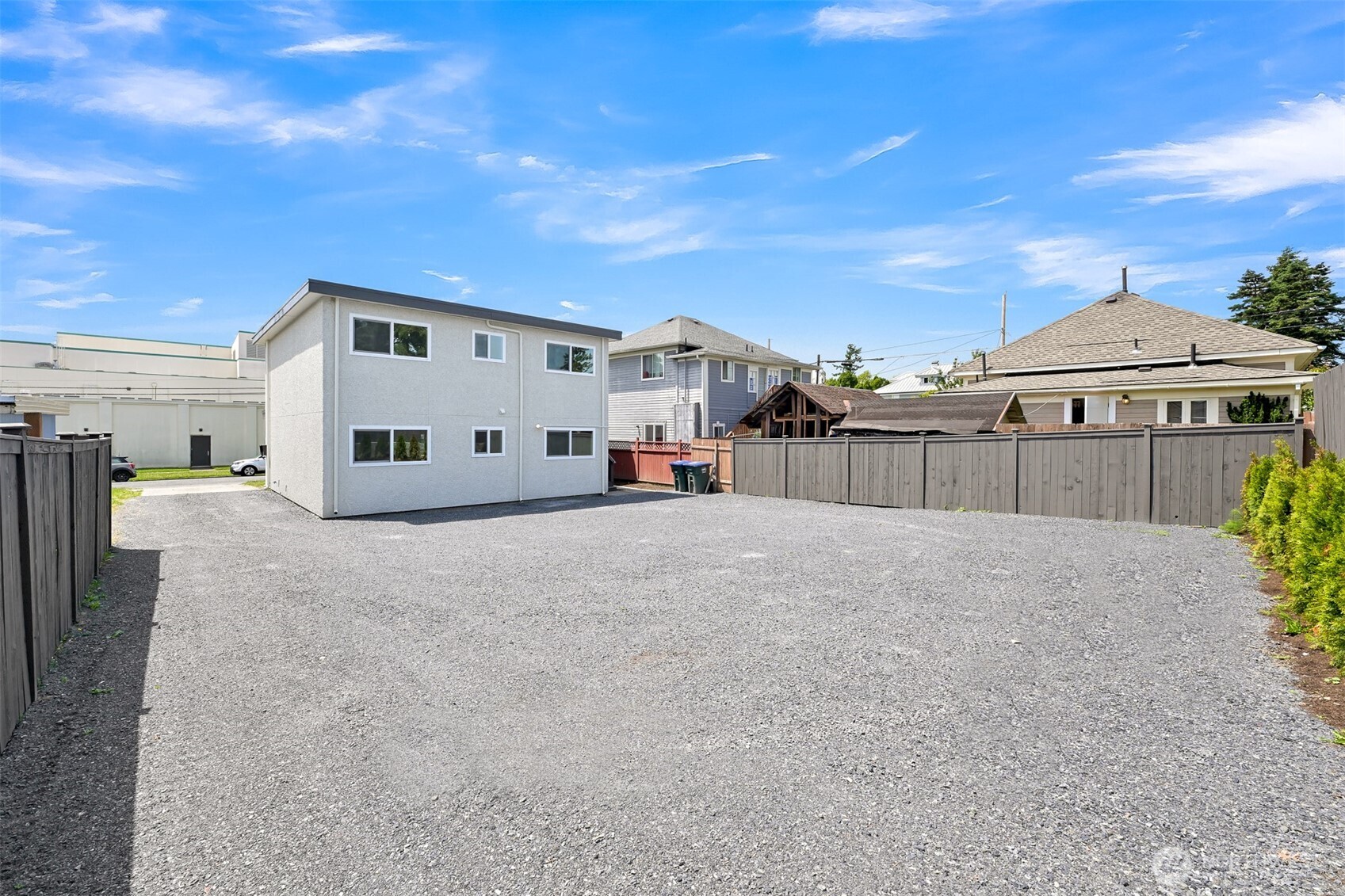 810 Irving Street